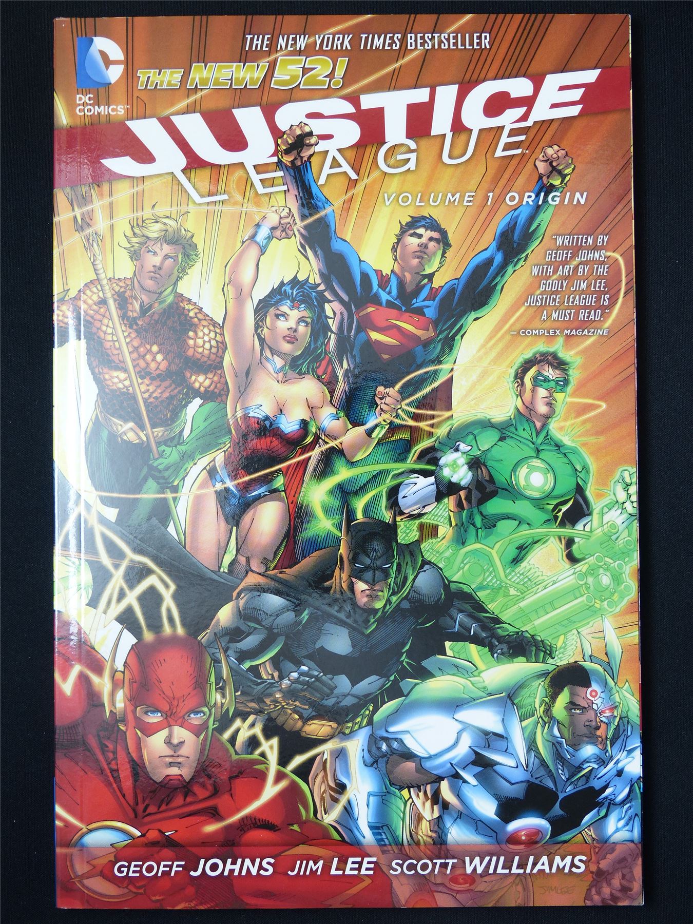 Justice League Volume 1: Origin - DC Graphic Softback #QM