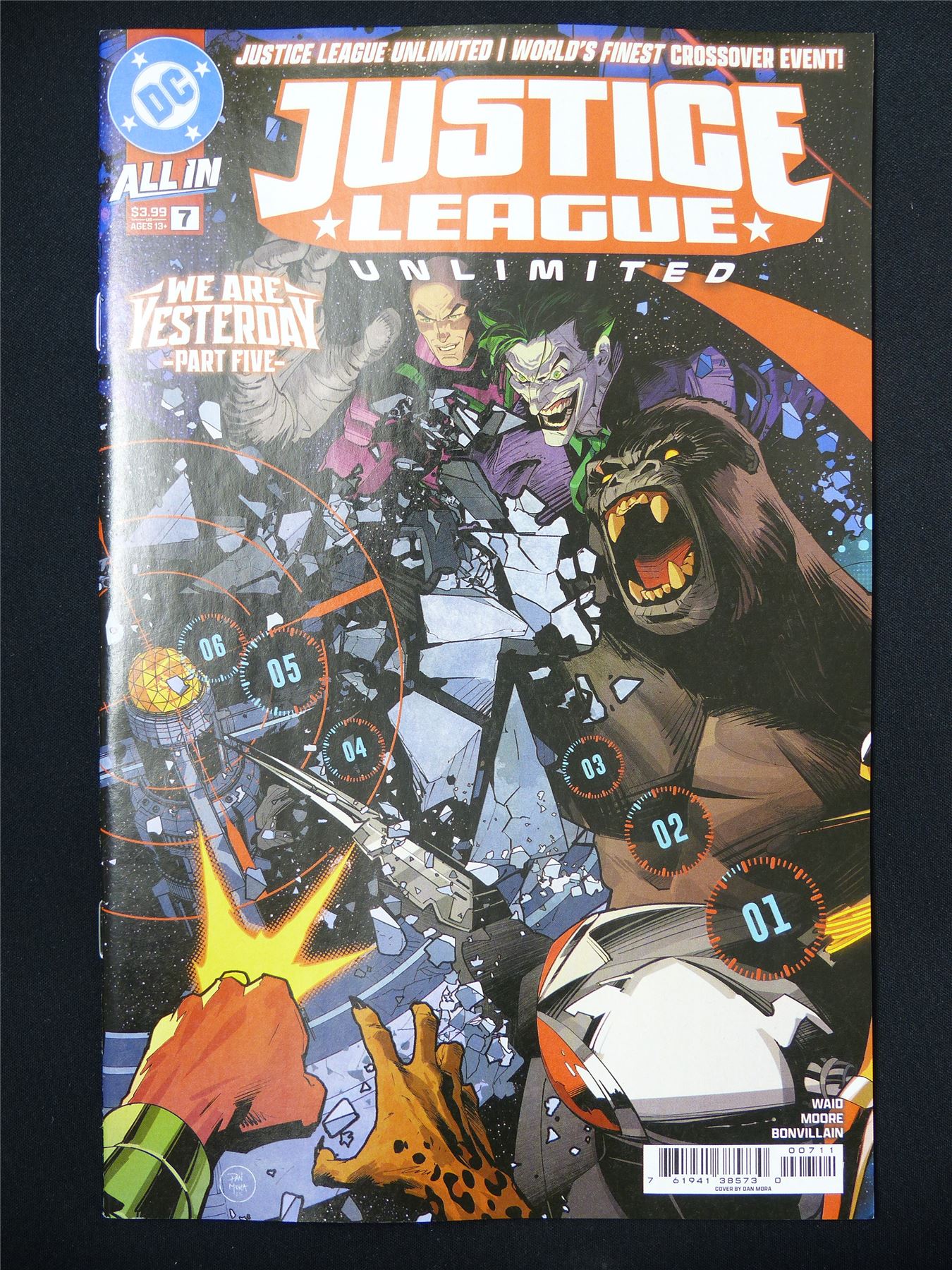 JUSTICE League Unlimited #7 - Jul 2025 DC Comic #TC