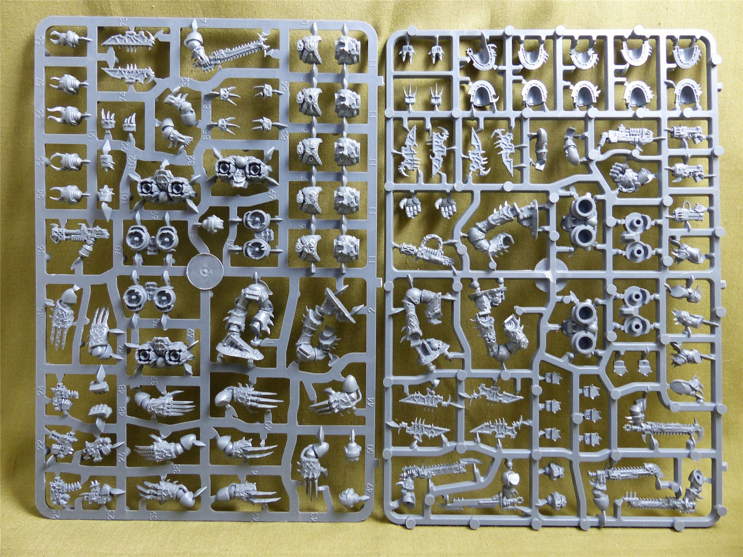 Chaos Space Marine Raptors complete sprue - Warhammer 40K #327