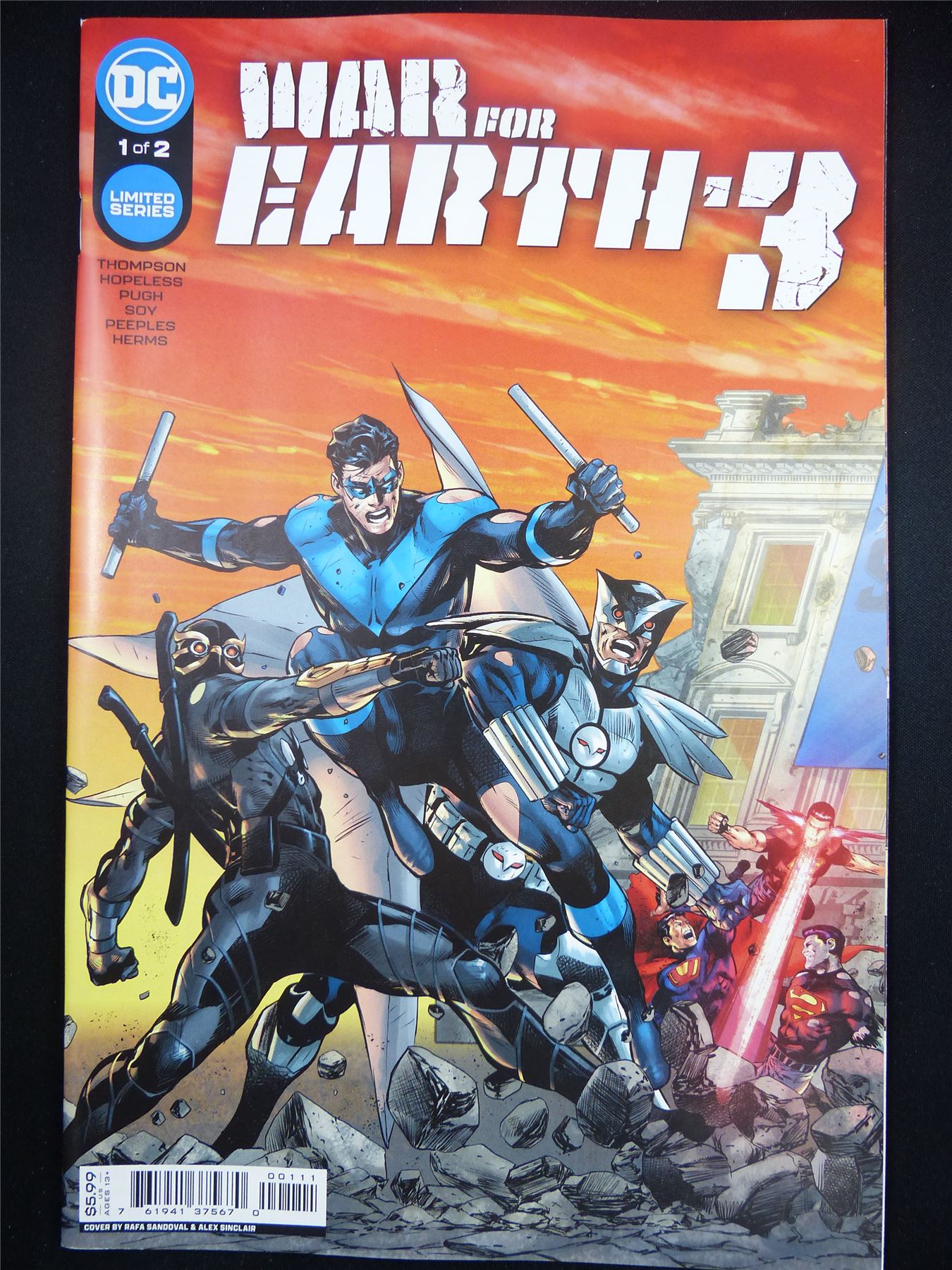 WAR For Earth-3 #1 - DC Comic #42X