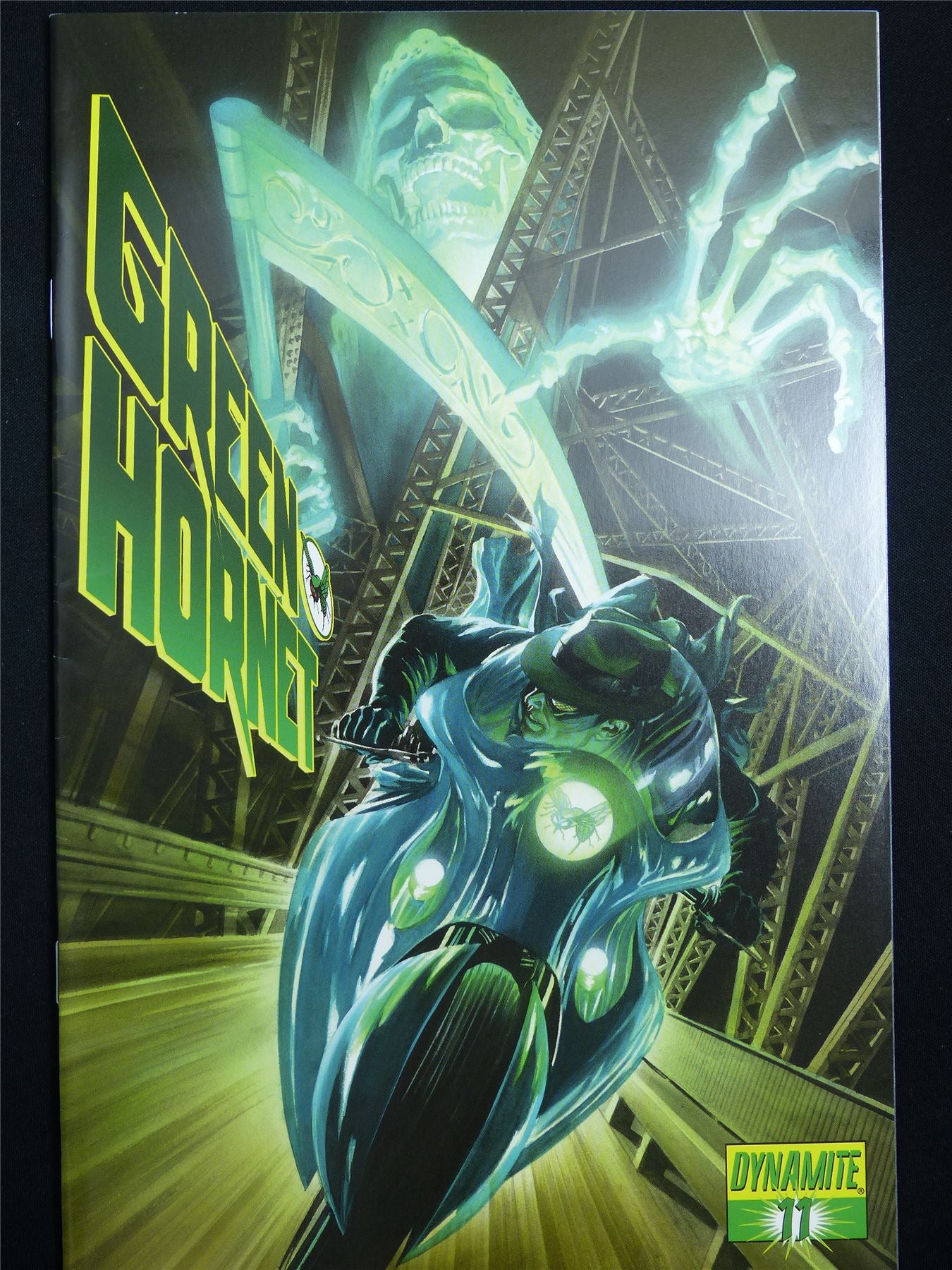 GREEN Hornet #11 - Dynamite Comic #3V5