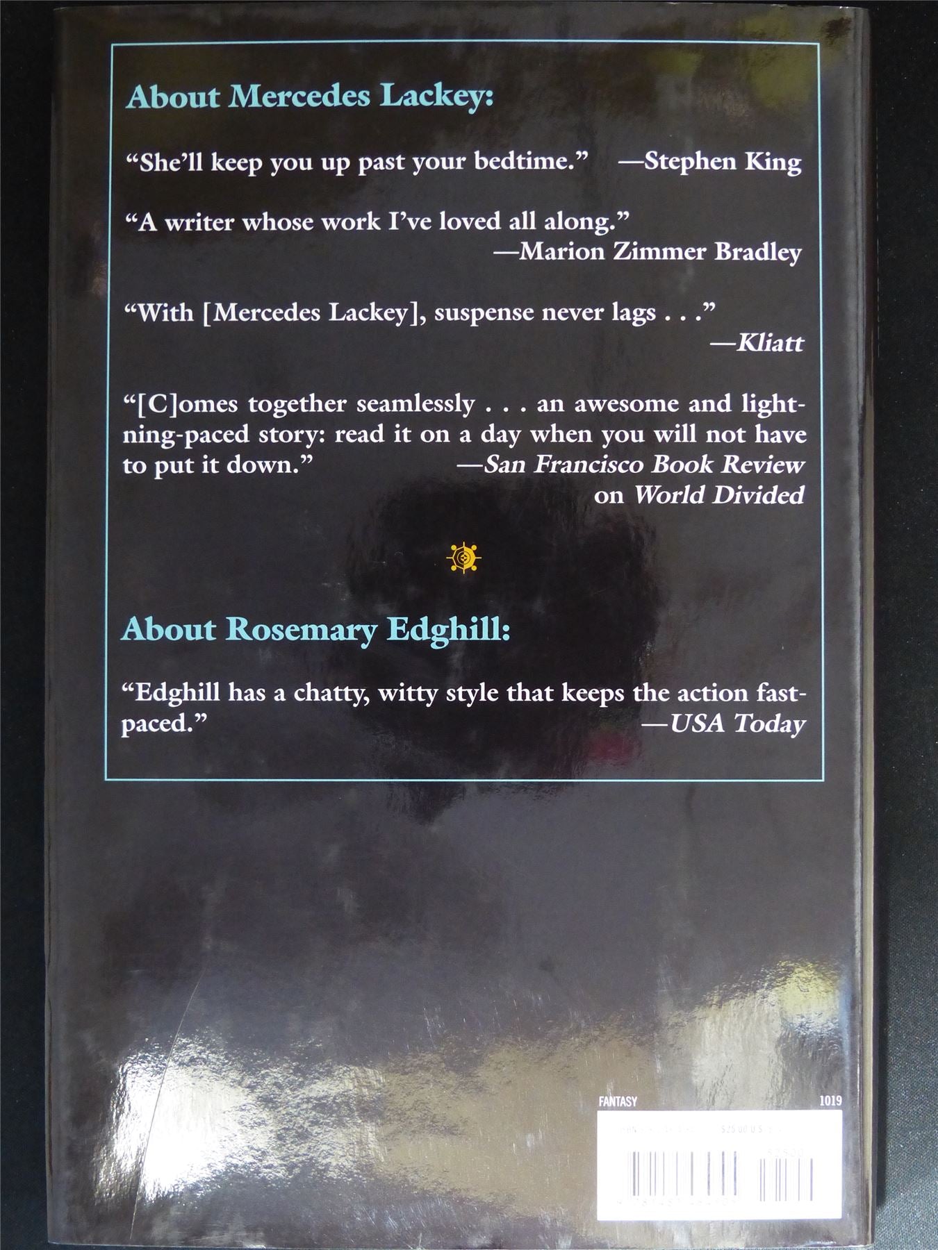 The Waters and the Wild - Titan Novel Book Hardback #9Z