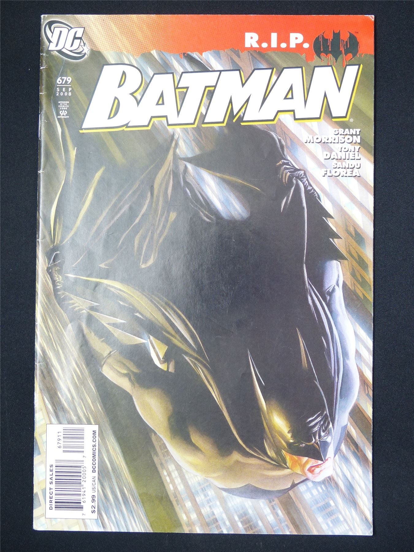 BATMAN #679 - DC Comic #133