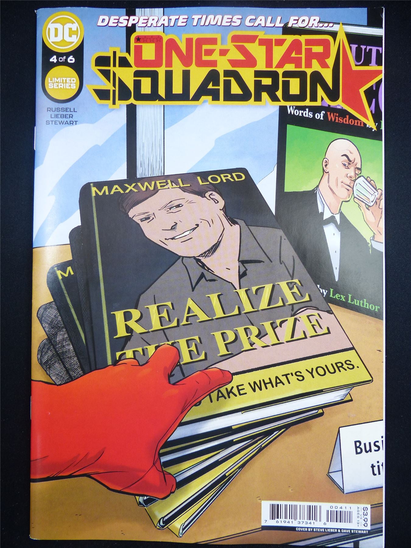 ONE-STAR Squadron #4 - DC Comic #42T