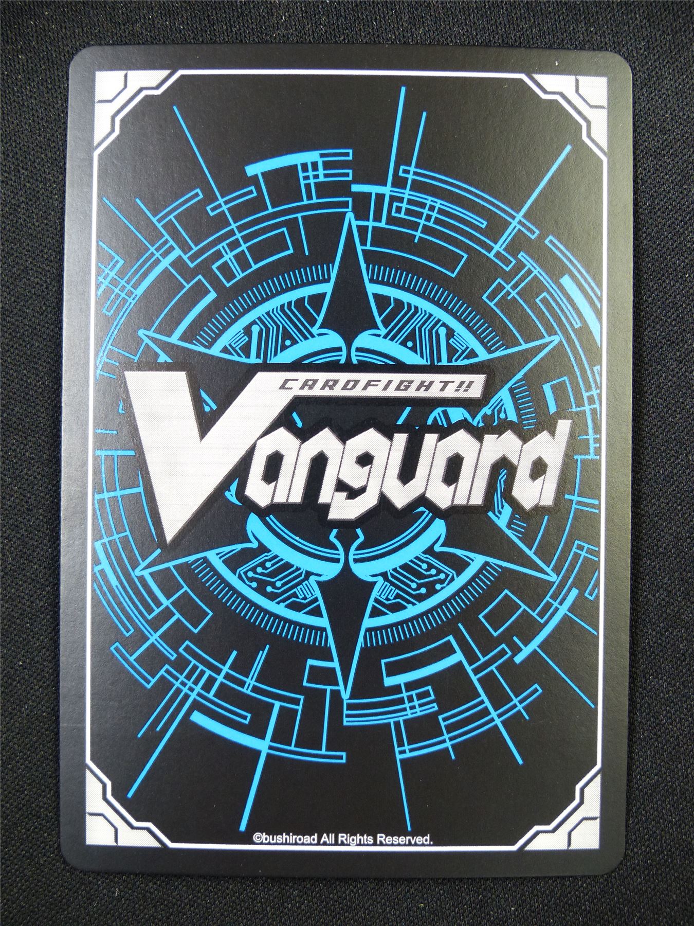 Holy Great Sage of Black Shadows Isabelle V-EB10 SVR - Vanguard Card #32X