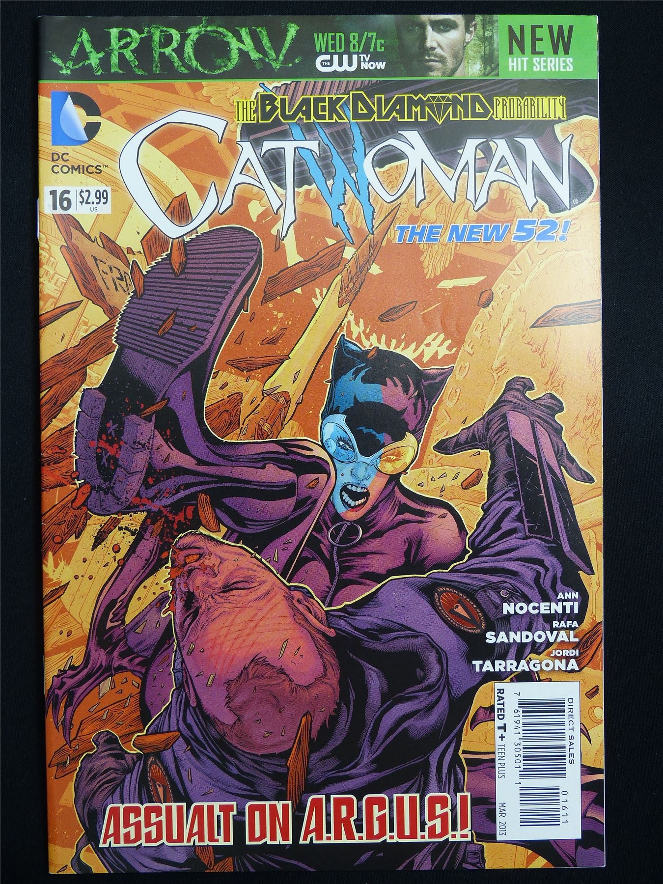 CATWOMAN #16 new 52! - DC Comic #358