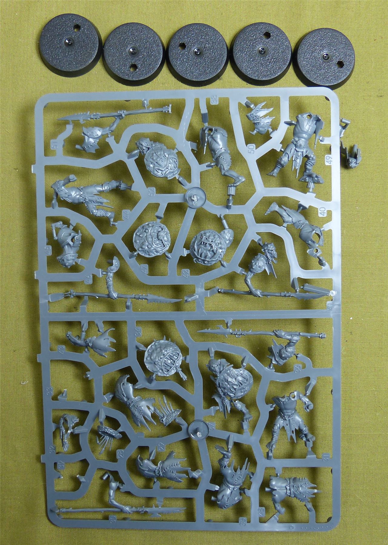 Gutrippaz set of 10 complete Sprues - Orruk Warclans - Warhammer AoS #2F9