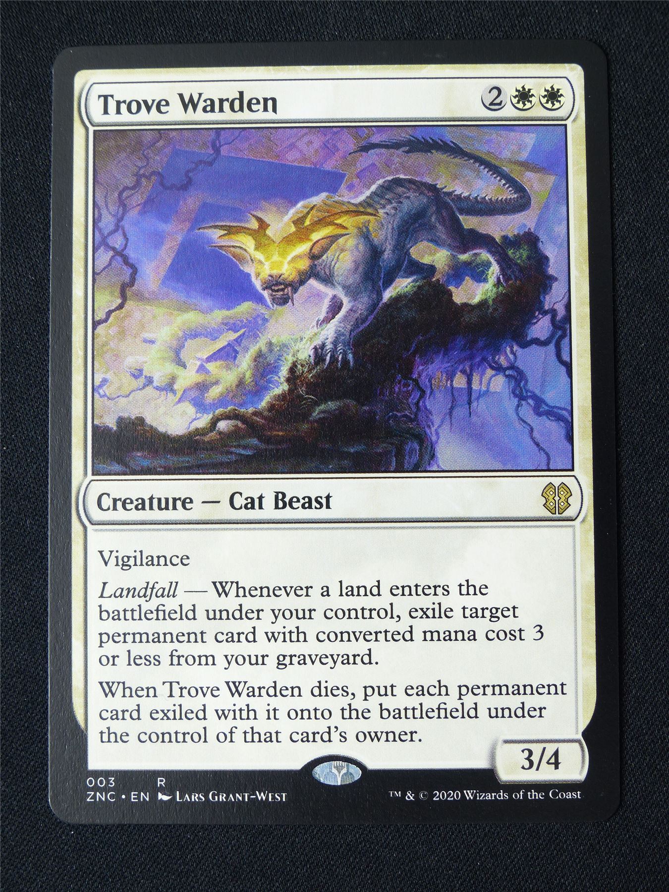 Trove Warden - ZNC - Mtg Card #4JE