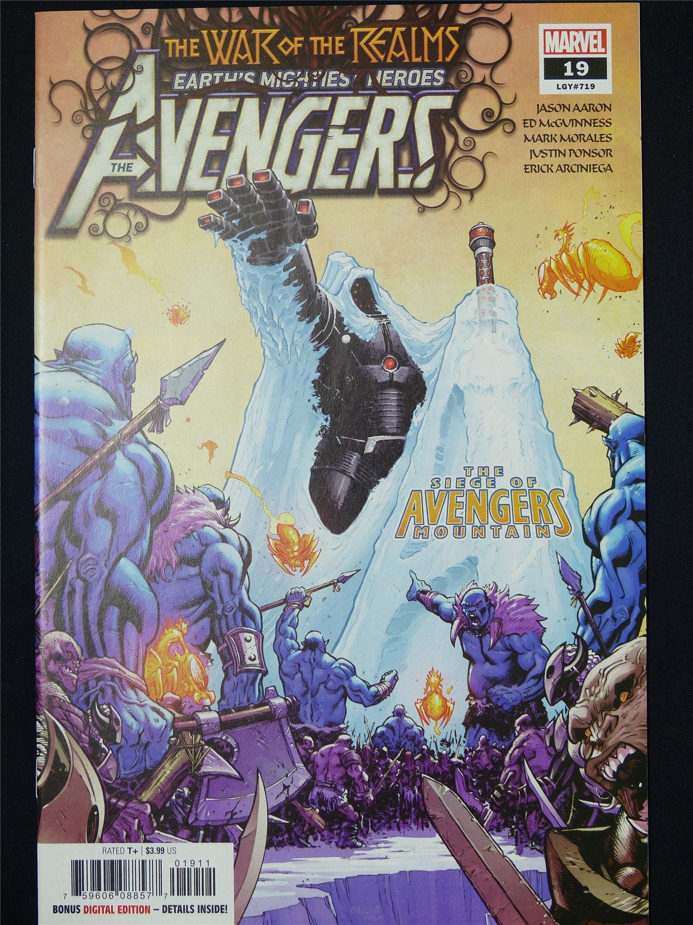 The AVENGERS #19 - B&B Marvel Comic #BX