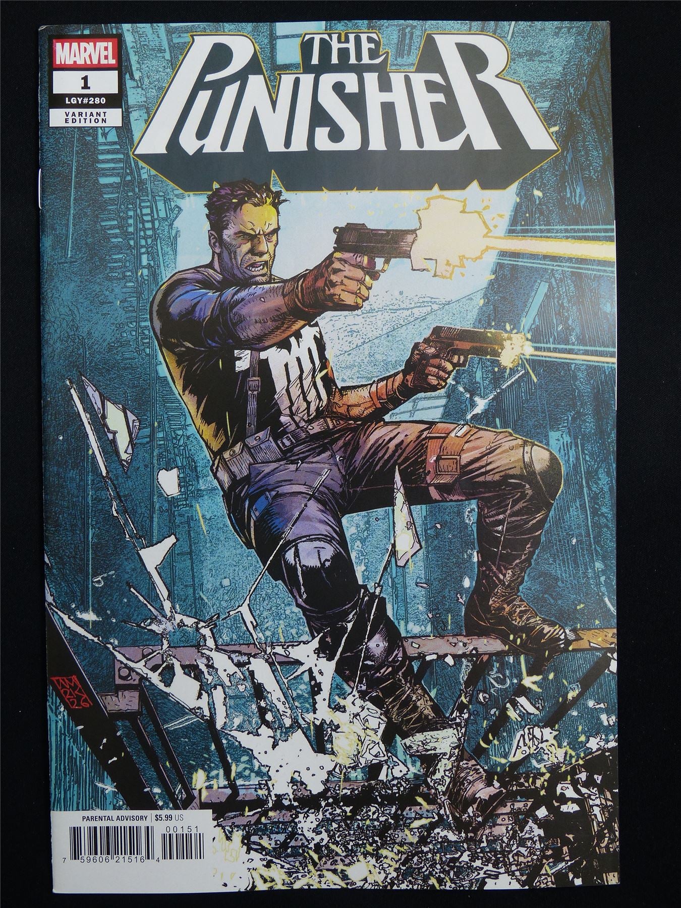 The PUNISHER #1 Variant - Marvel Comic #38W