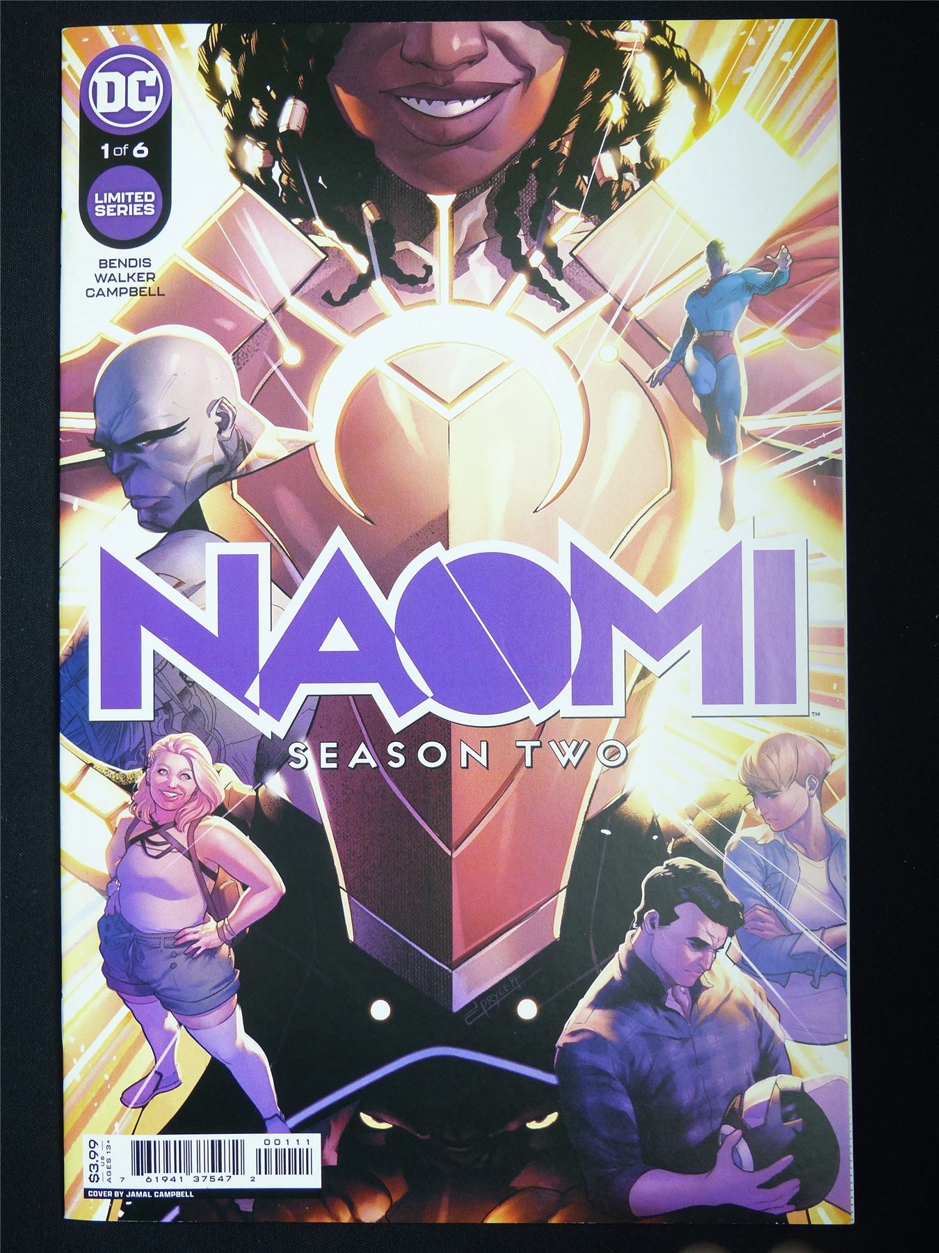 NAOMI season two #1 - DC Comic #6KC