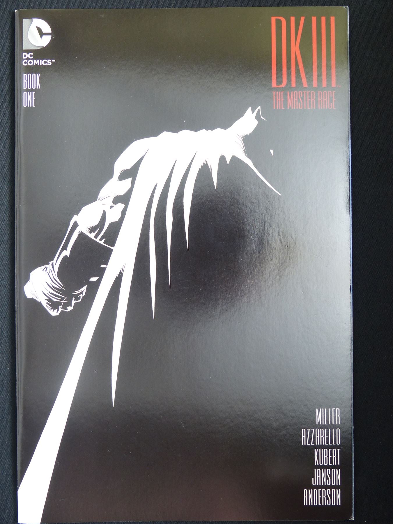 BATMAN: Dark Knight III: The Master Race #1 - DC Comic #67B
