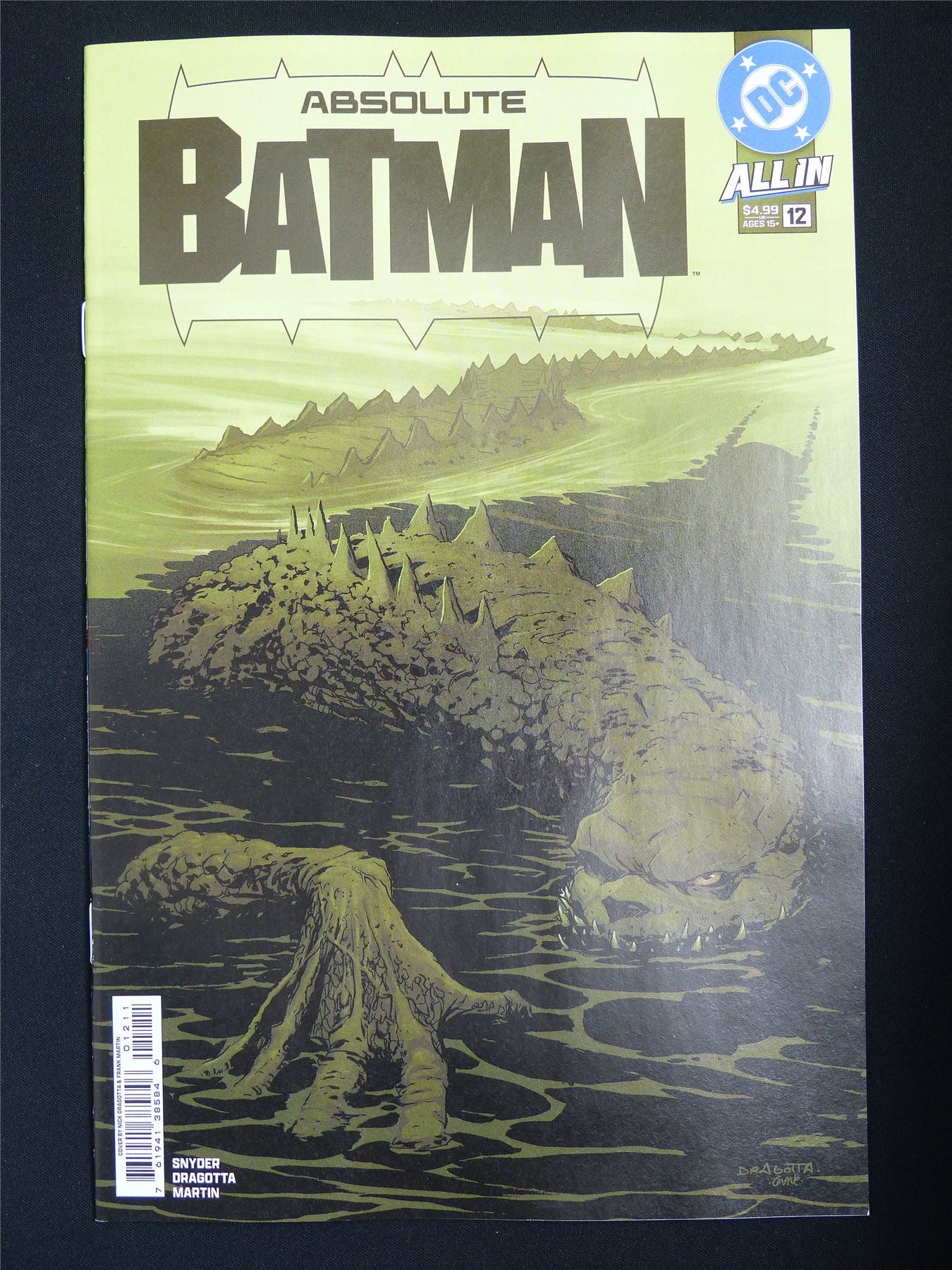 Absolute BATMAN #12 - Nov 2025 DC Comic #3YY