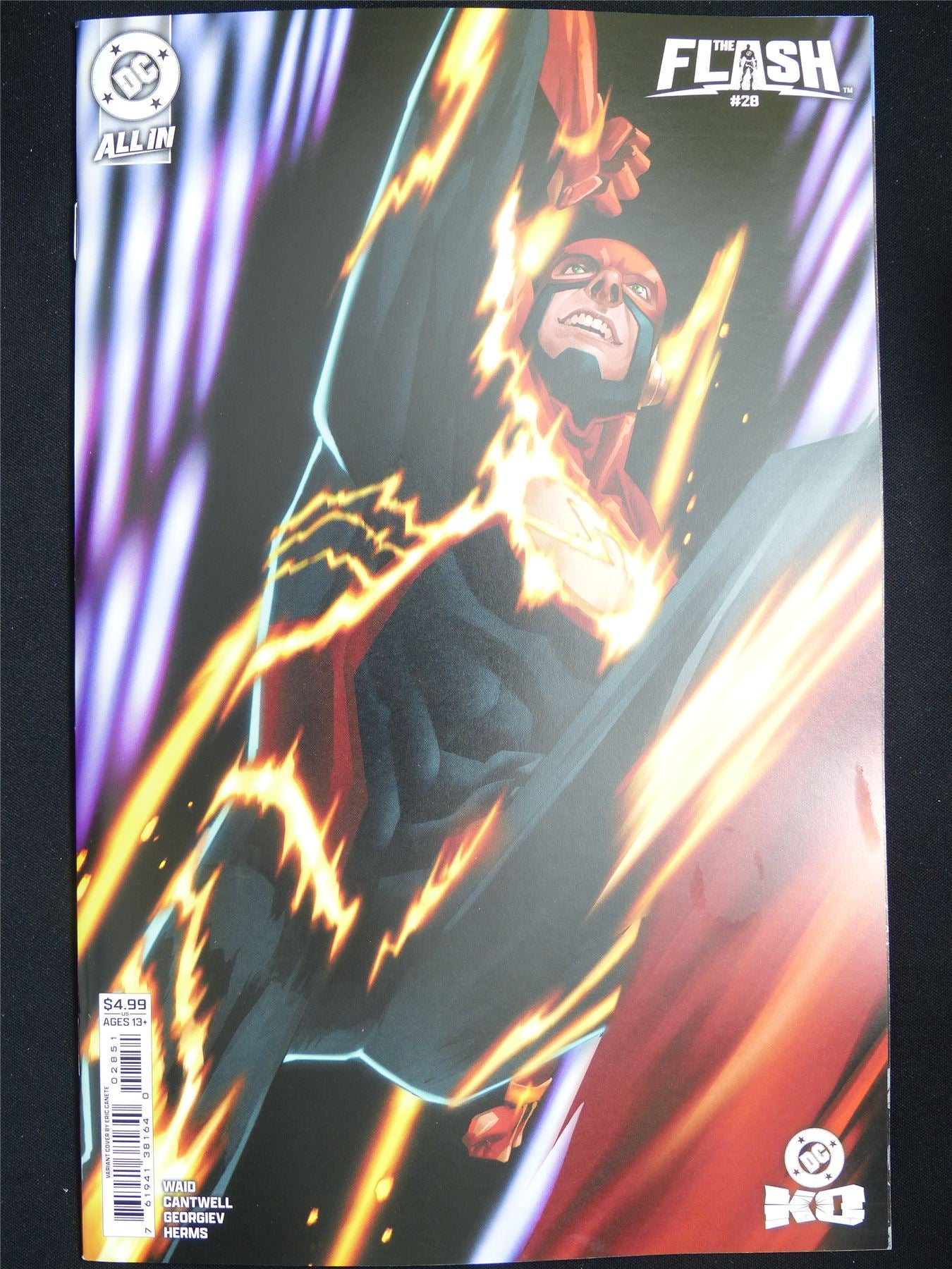 The FLASH #28 Variant - Feb 2026 DC Comic #QC