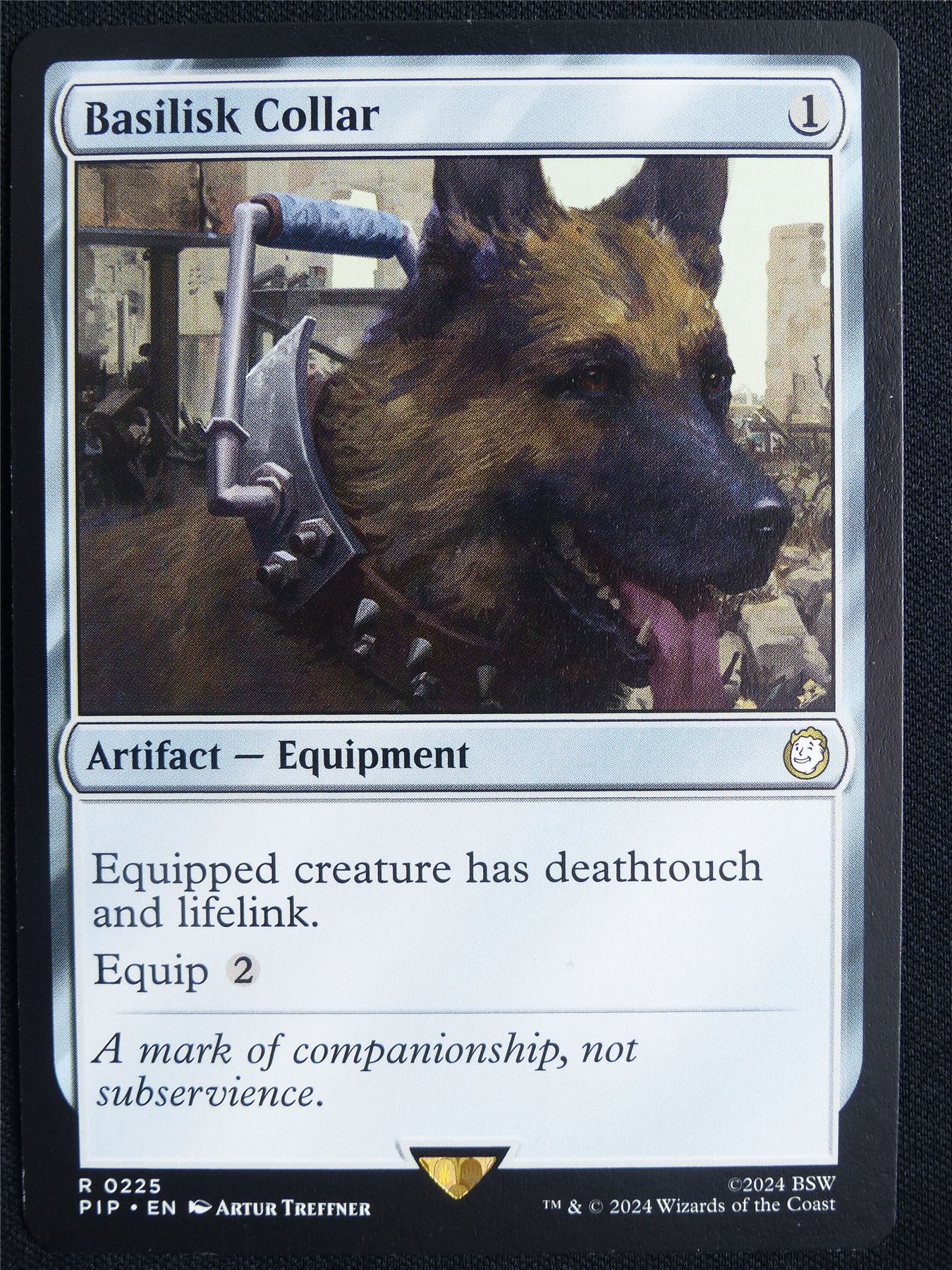 Basilisk Collar - PIP - Mtg Card #5OH