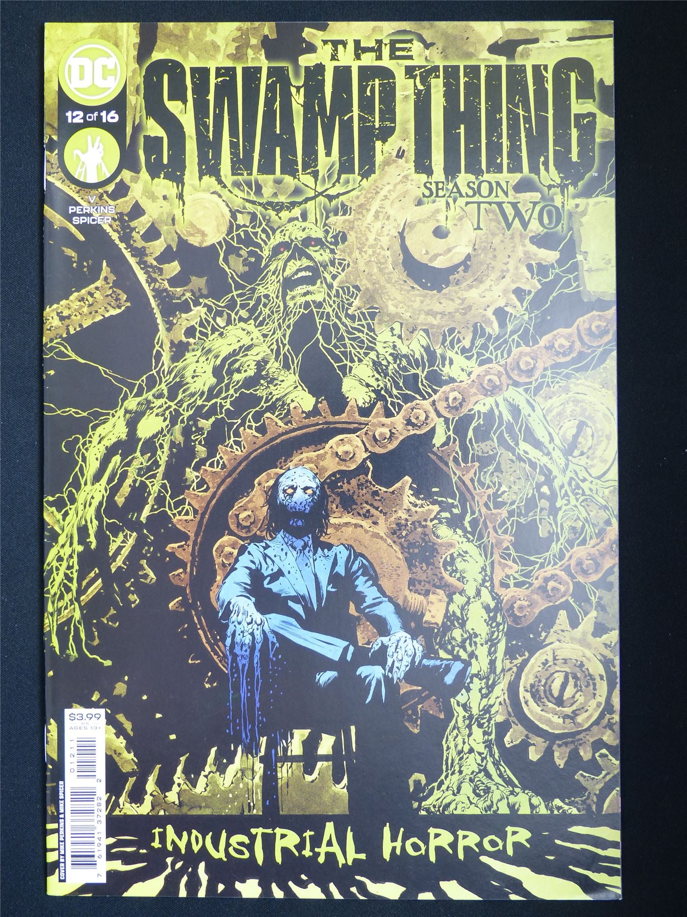 The SWAMP Thing season two #12 - DC Comic #6KK