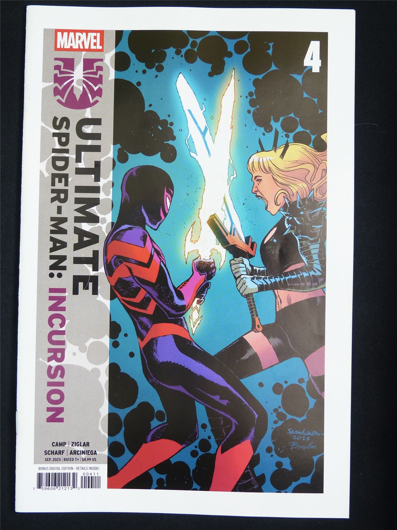 Ultimate SPIDER-MAN: Incursion #4 - Marvel Comic #4E9