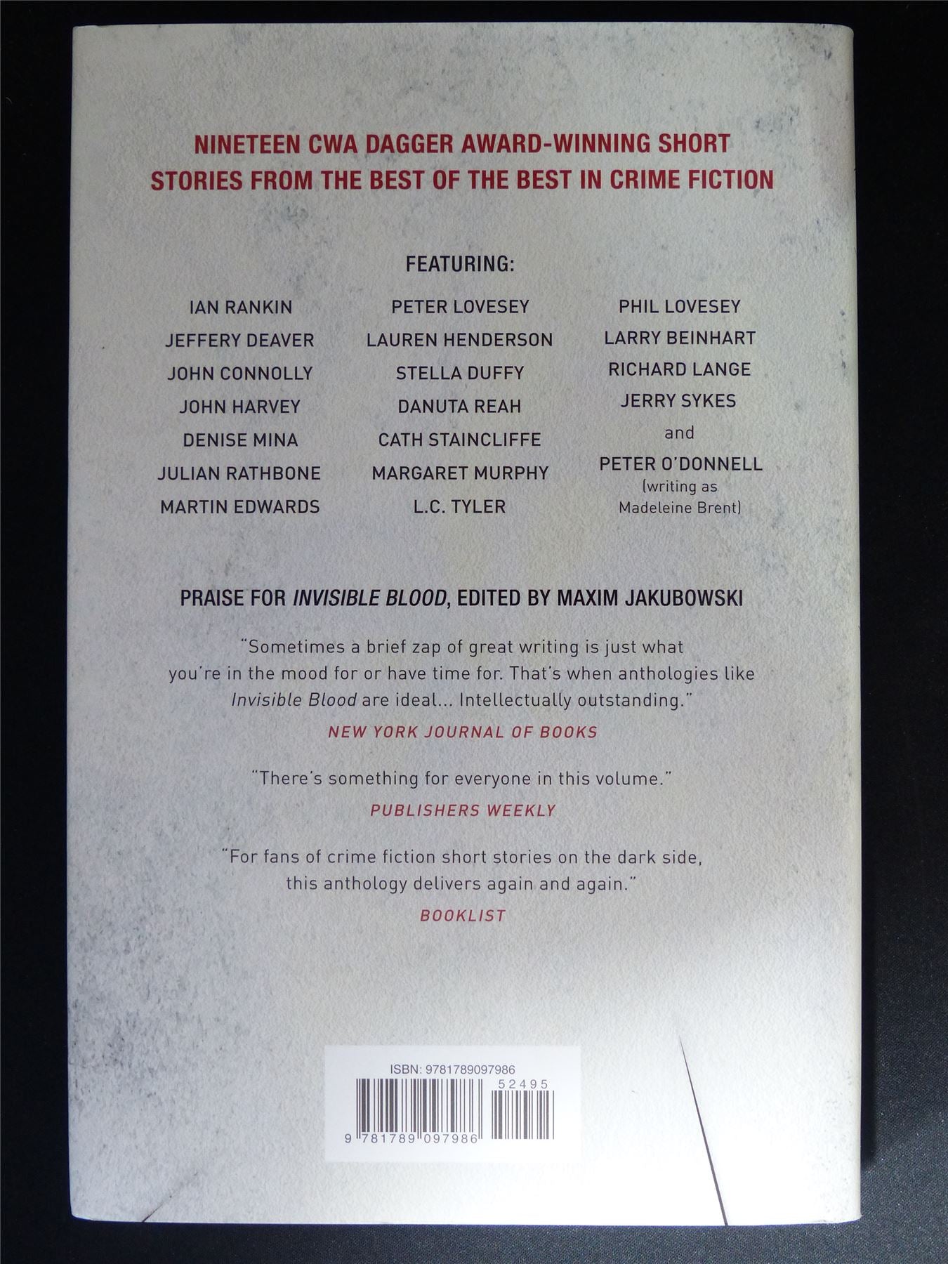 Daggers Drawn - Titan Novel Book Hardback #A7