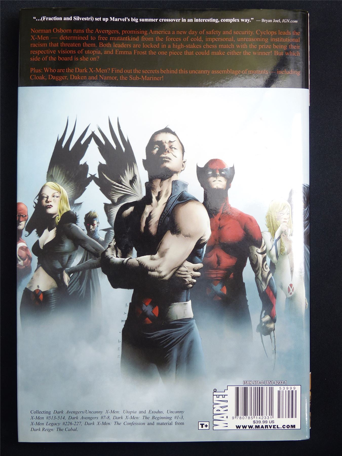 Utopia: Avengers / X-Men - Marvel Graphic Hardback #28Q