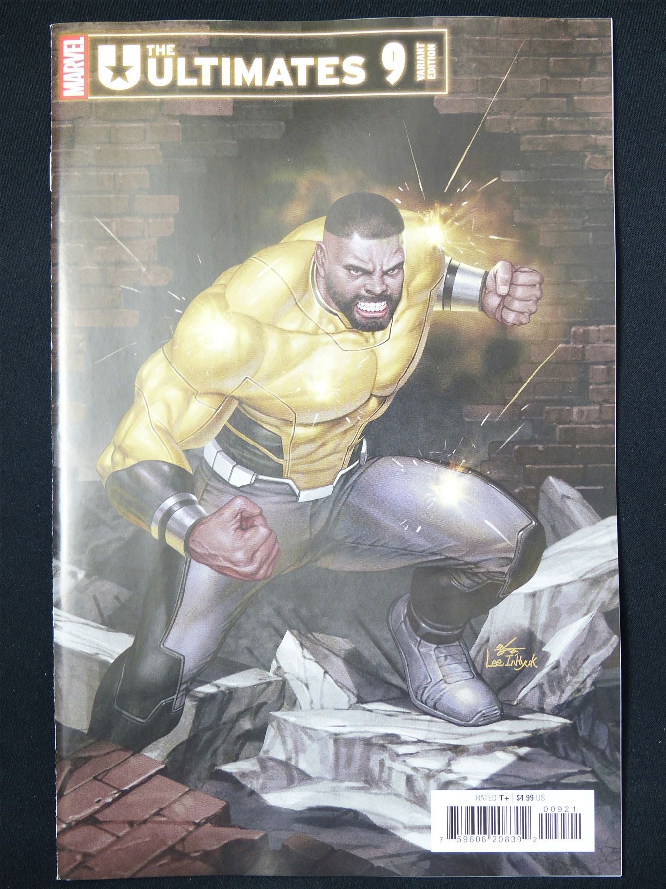 The ULTIMATES #9 Variant - B&B Apr 2025 Marvel Comic #8ON