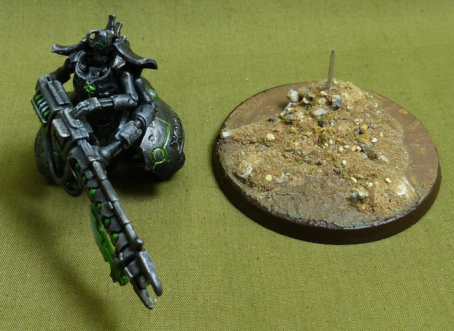 Lokhust Heavy Destroyer painted - Necrons - Warhammer 40K #1B2