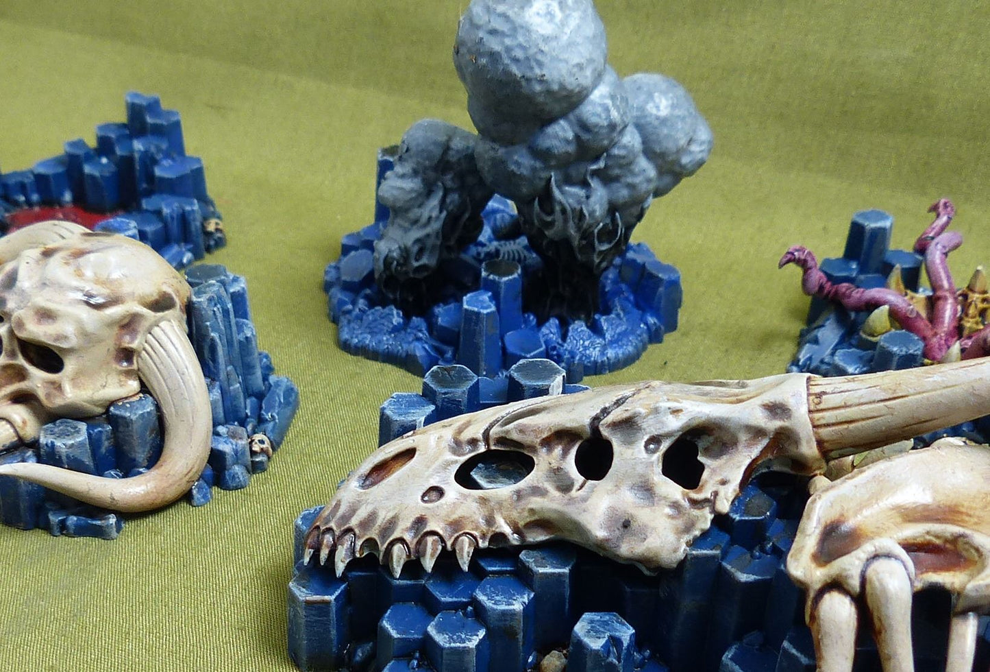 War Cry Scenery Skull Lava Tentacles etc painted - Warhammer War Cry #2OQ