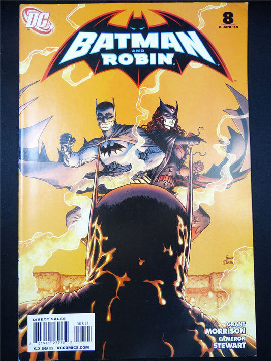 BATMAN and Robin #8 - DC Comic #39M