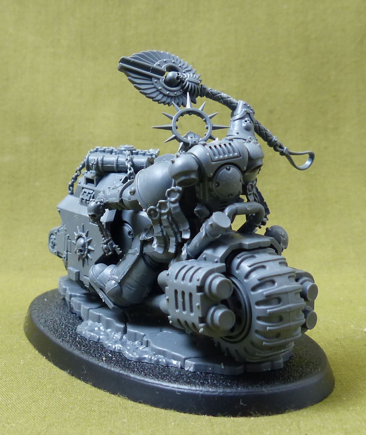 Primaris Chaplain on Bike - Space Marines - Warhammer 40K #2Z6