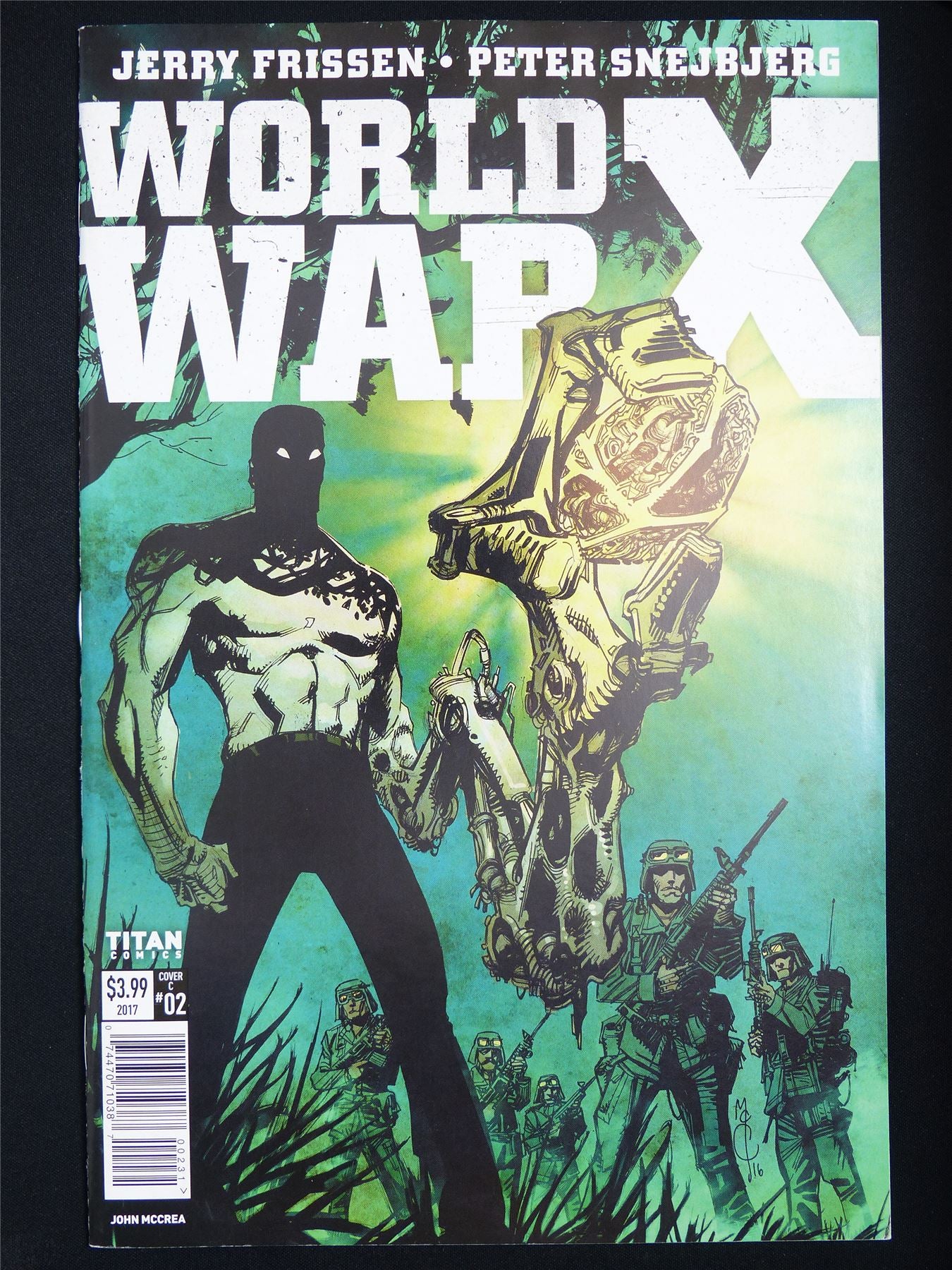 WORLD War X #2 - Titan Comic #6RQ