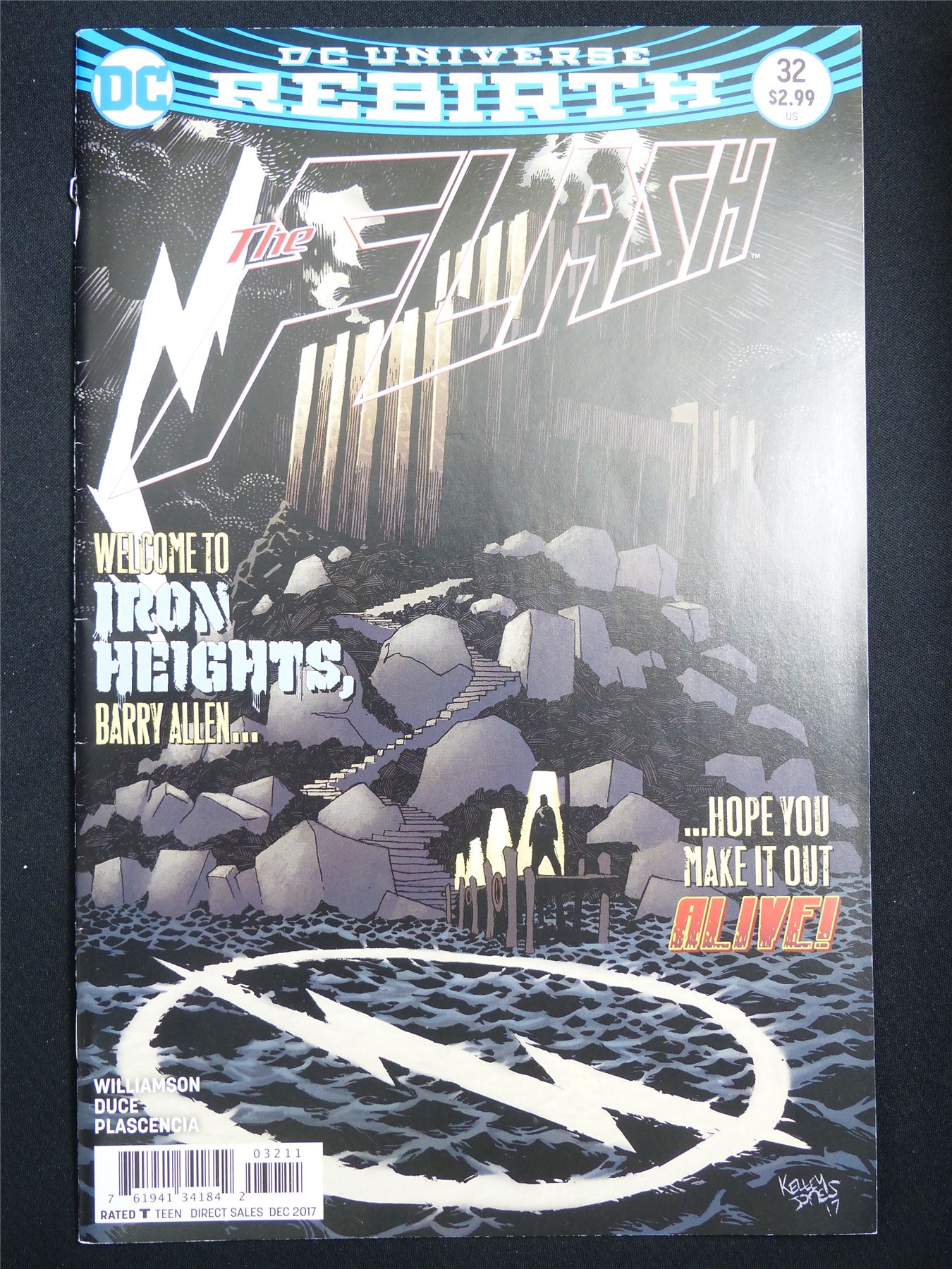 The FLASH #32 Rebirth - DC Comic #2BK