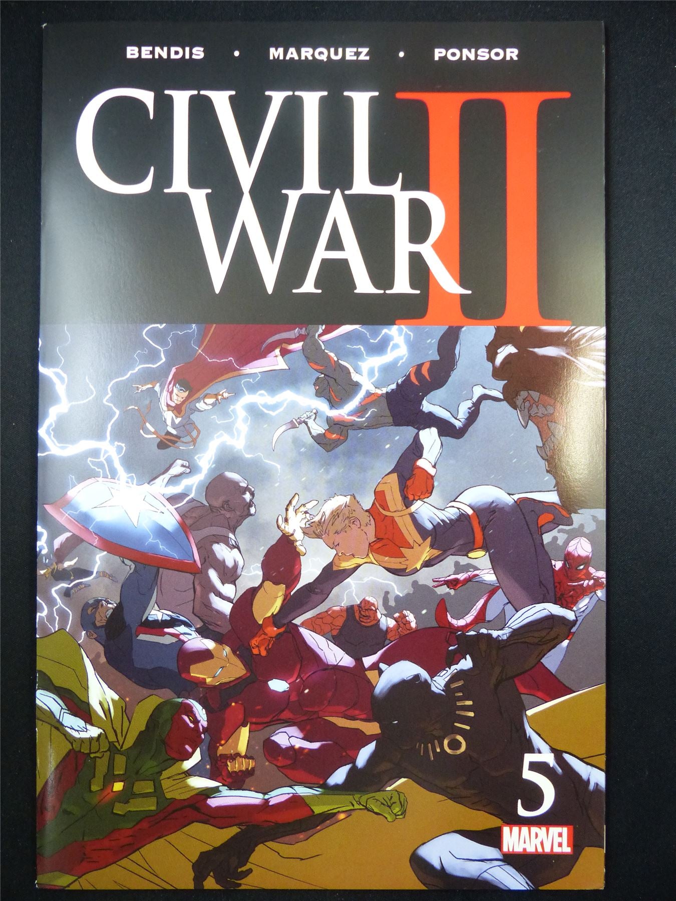 CIVIL War 2 #5 - Marvel Comic #JA