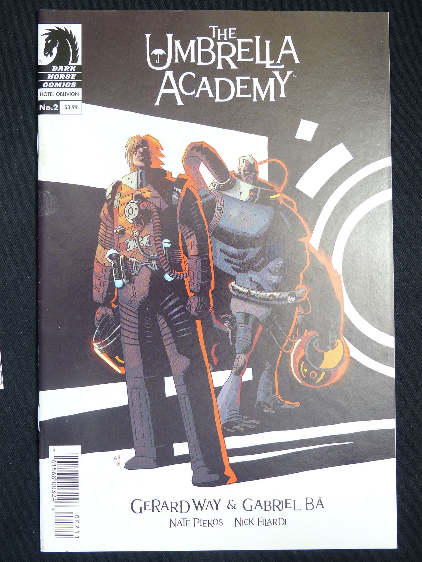The UMBRELLA Academy #2 - Dark Horse Comic #E9