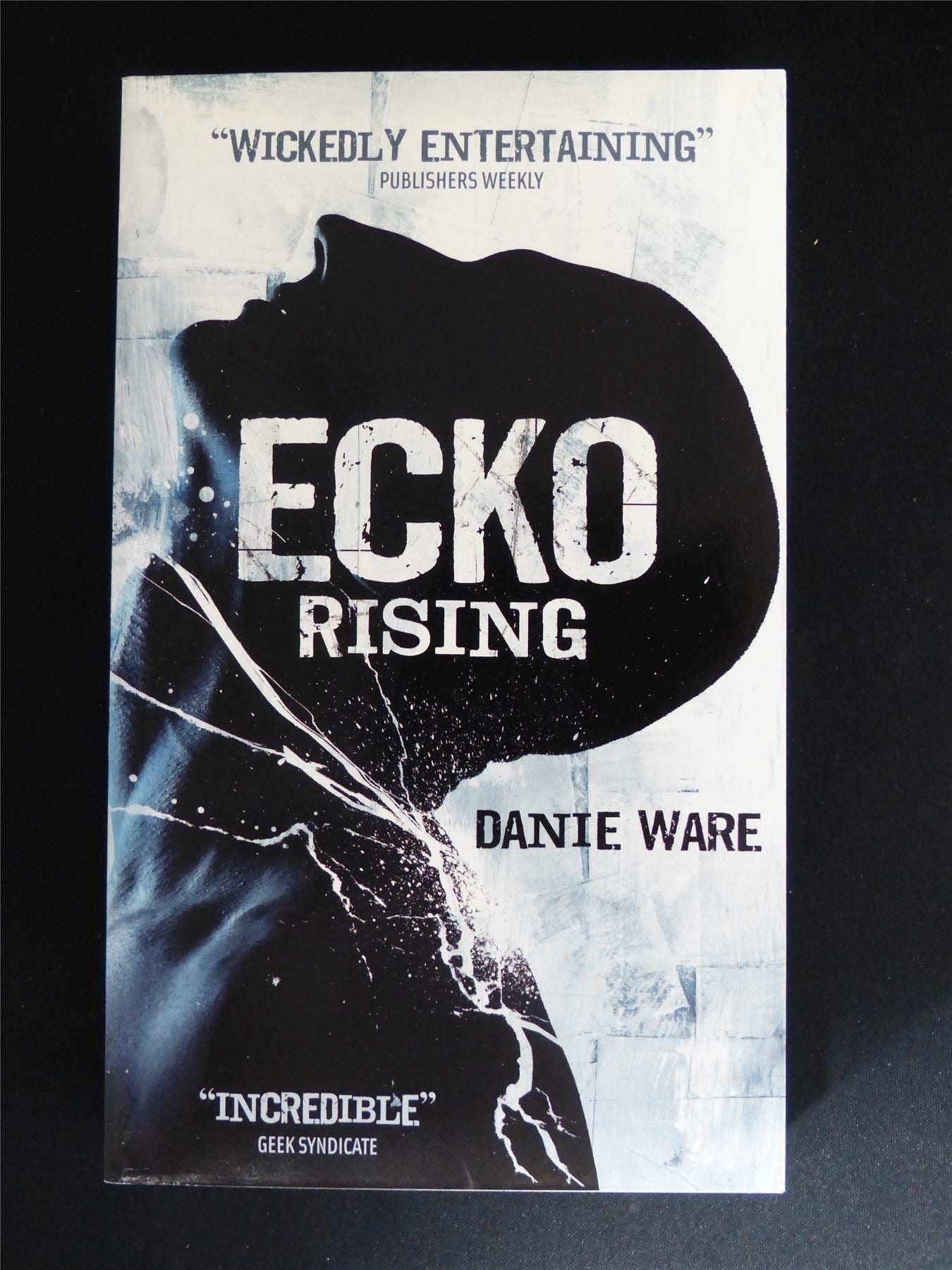 Ecko Rising - Titan Novel Book Softback #79
