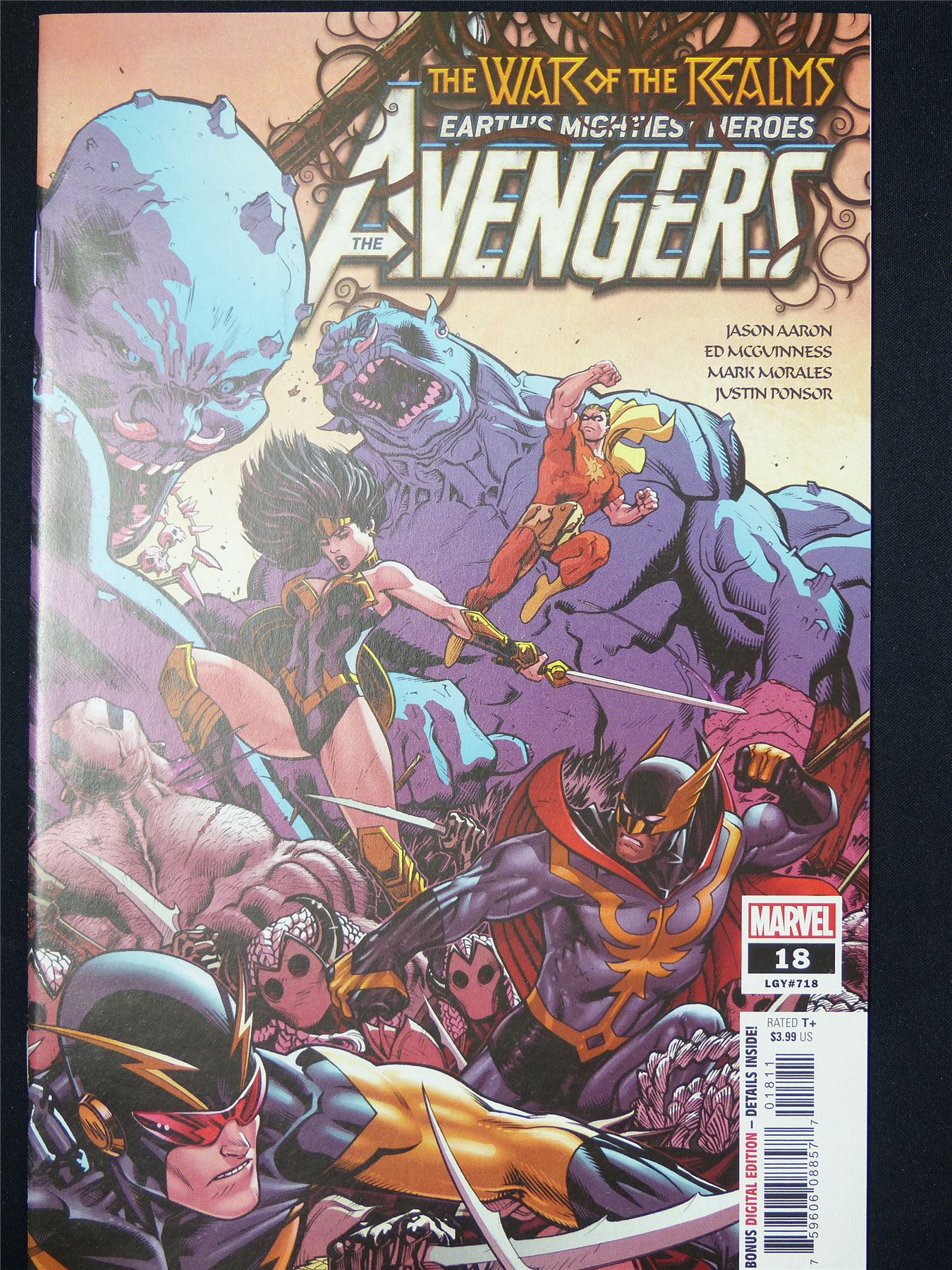 The AVENGERS #18 - B&B Marvel Comic #BW