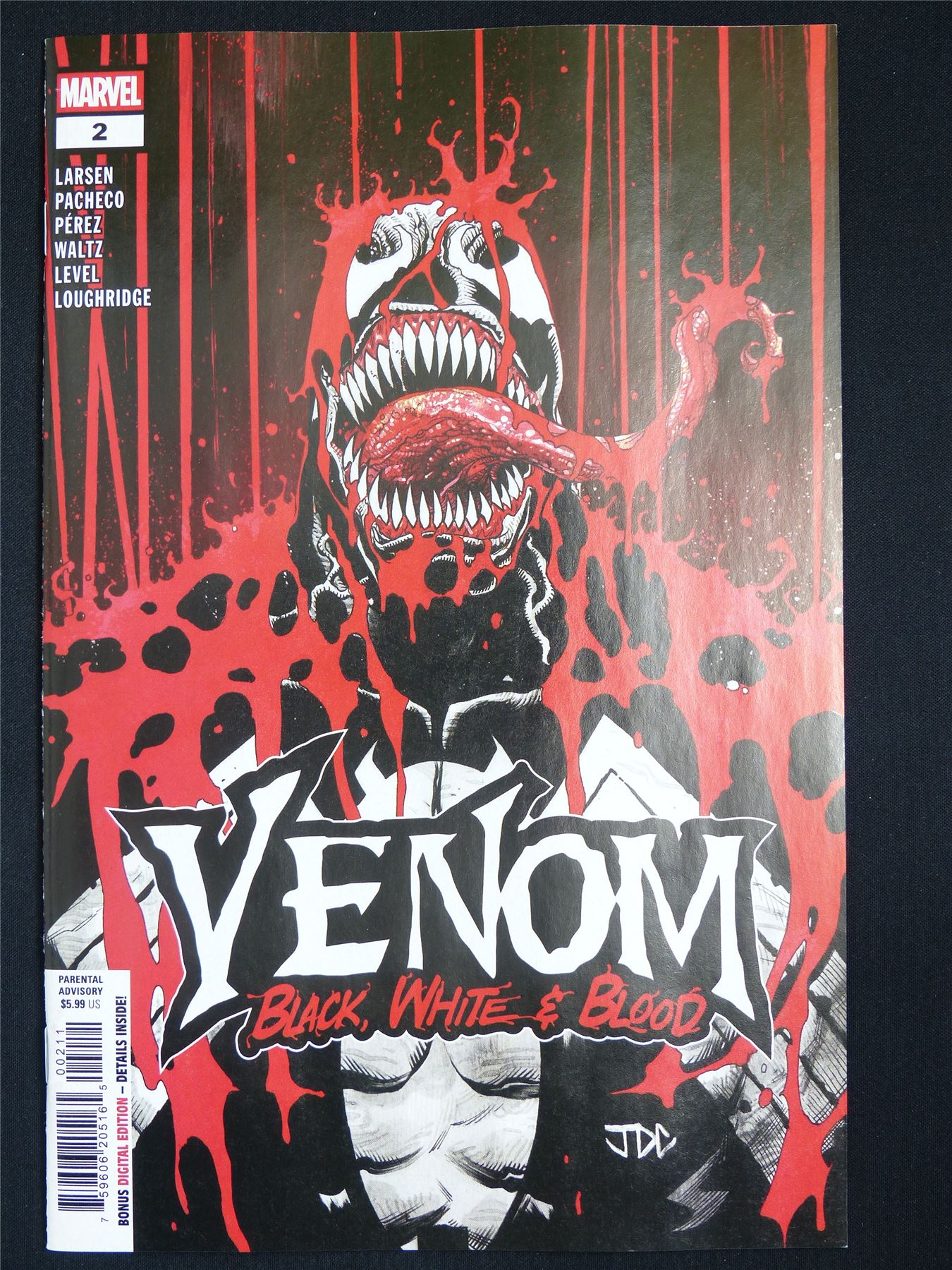 VENOM Black White & Blood #2 - Nov 2025 Marvel Comic #4FH