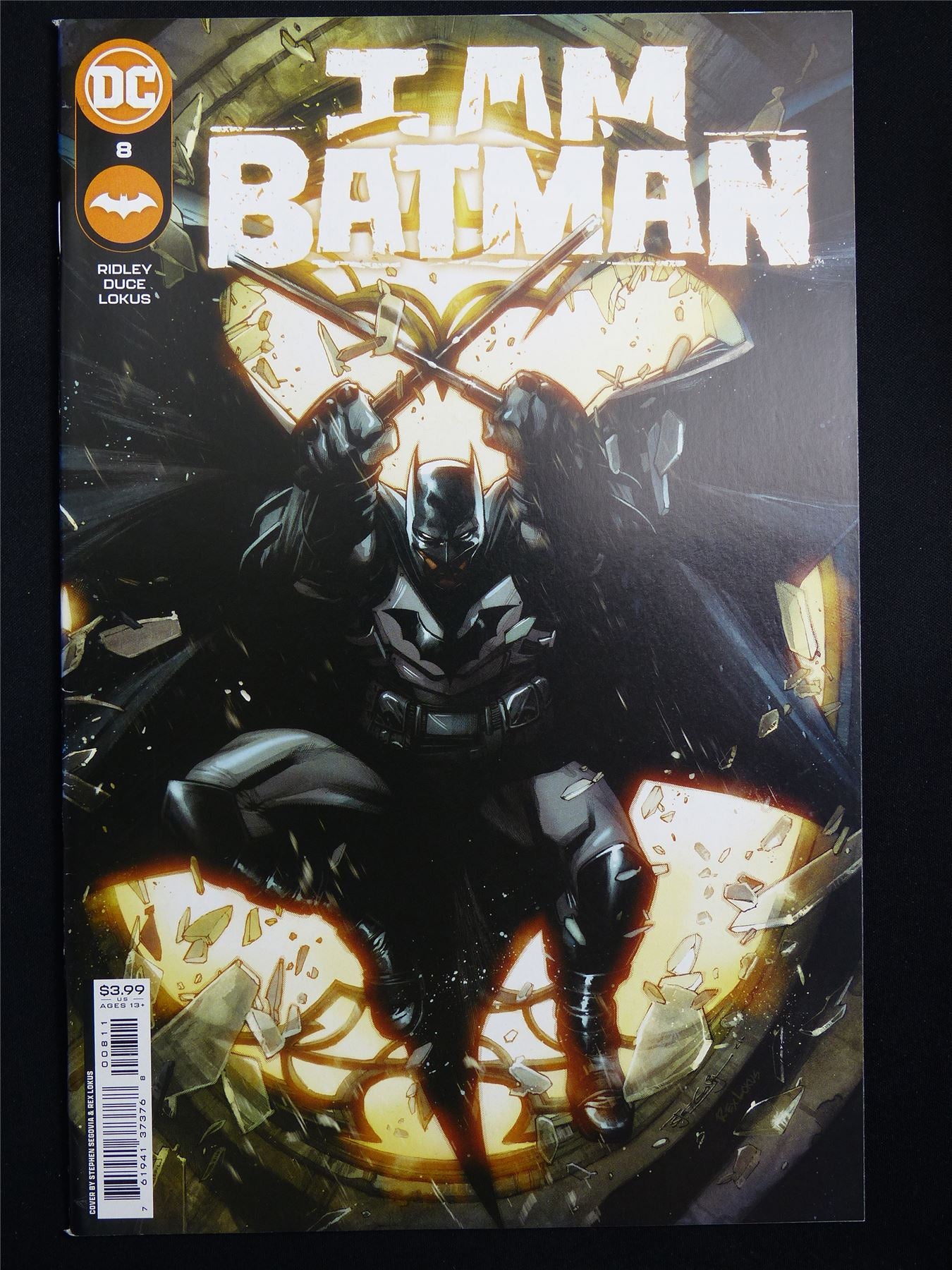 I Am BATMAN #8 - DC Comic #39G
