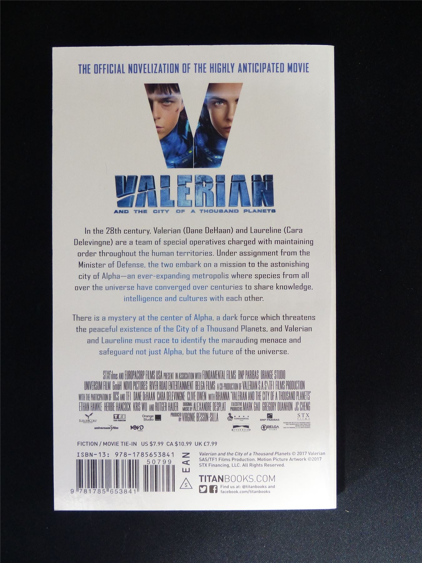 Valerian and the City of a Thousand Planets - Titan Novel Book Softback #82