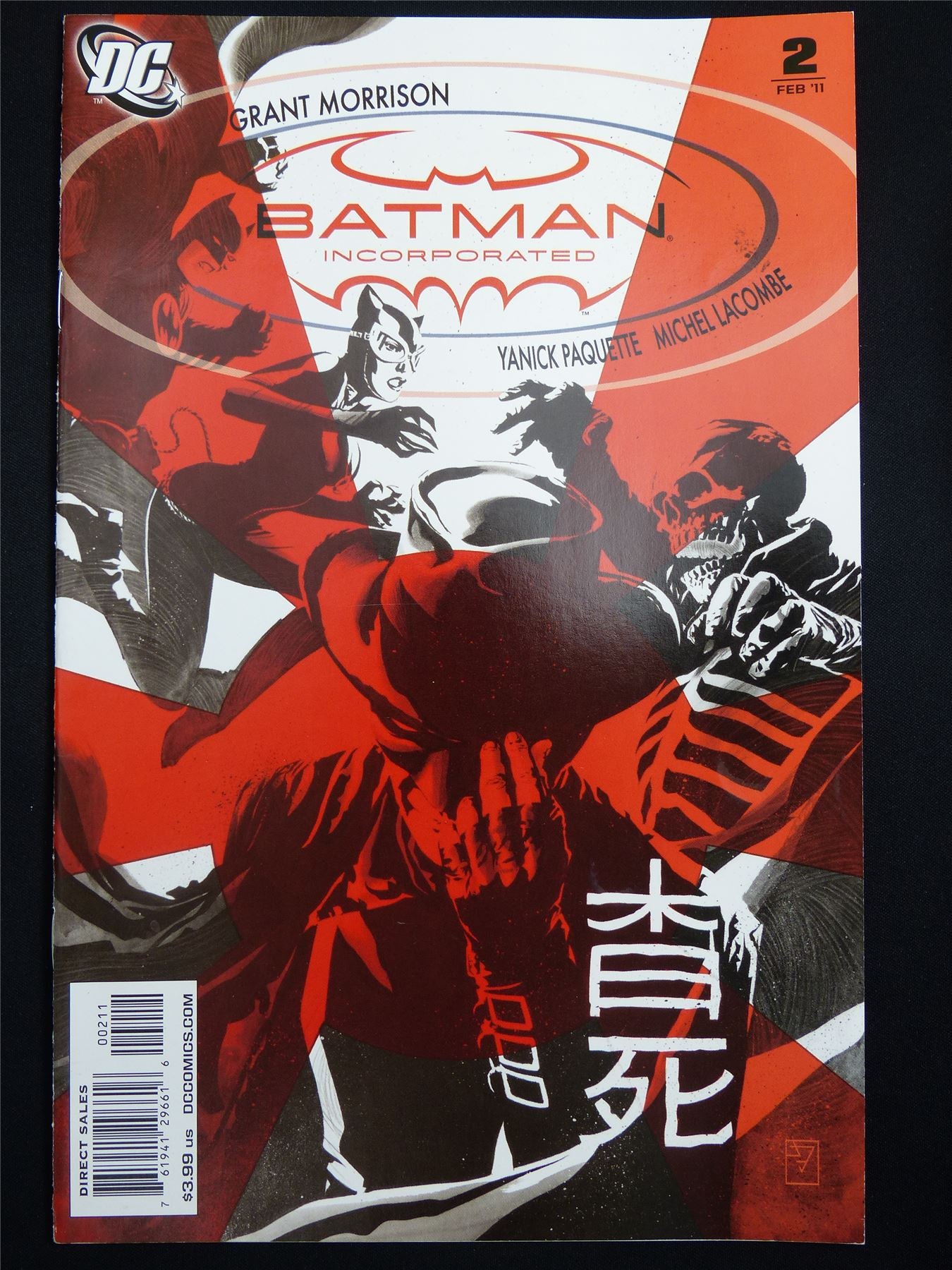 BATMAN Incorporated #2 - B&B DC Comic #2I9