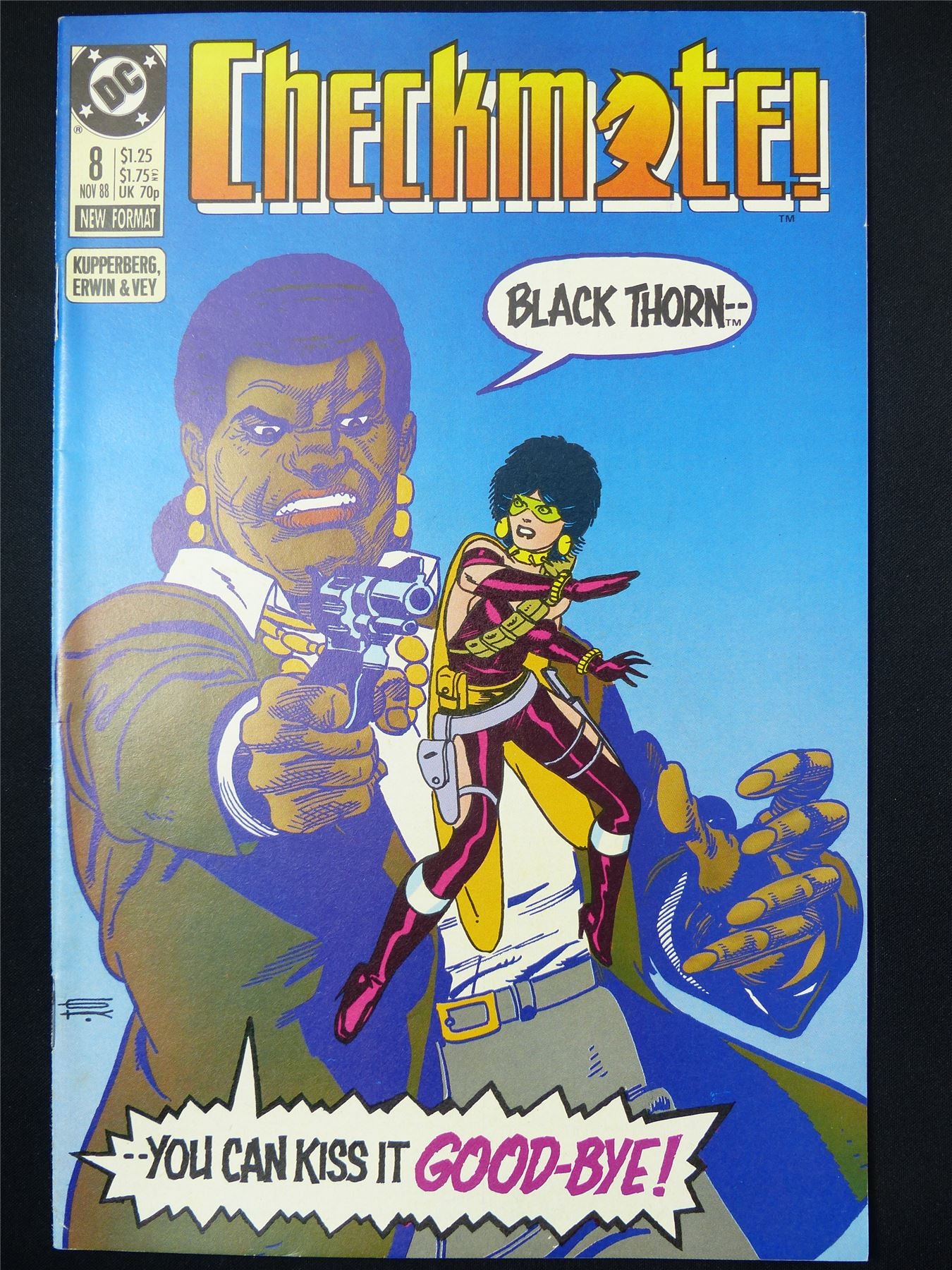 CHECKMATE! #8 - DC Comic #R2