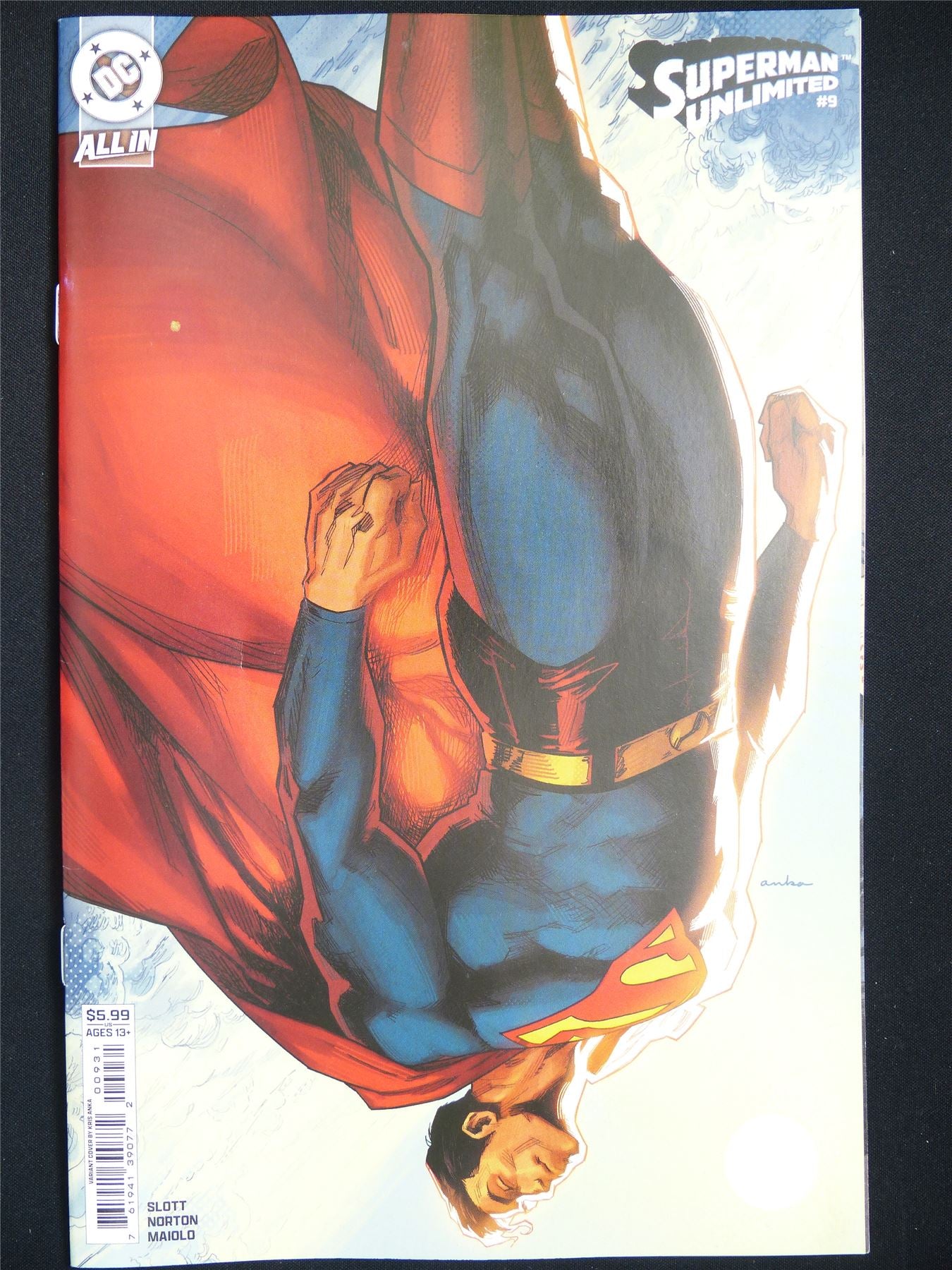SUPERMAN Unlimited #9 Variant - DC Comic #1HJ