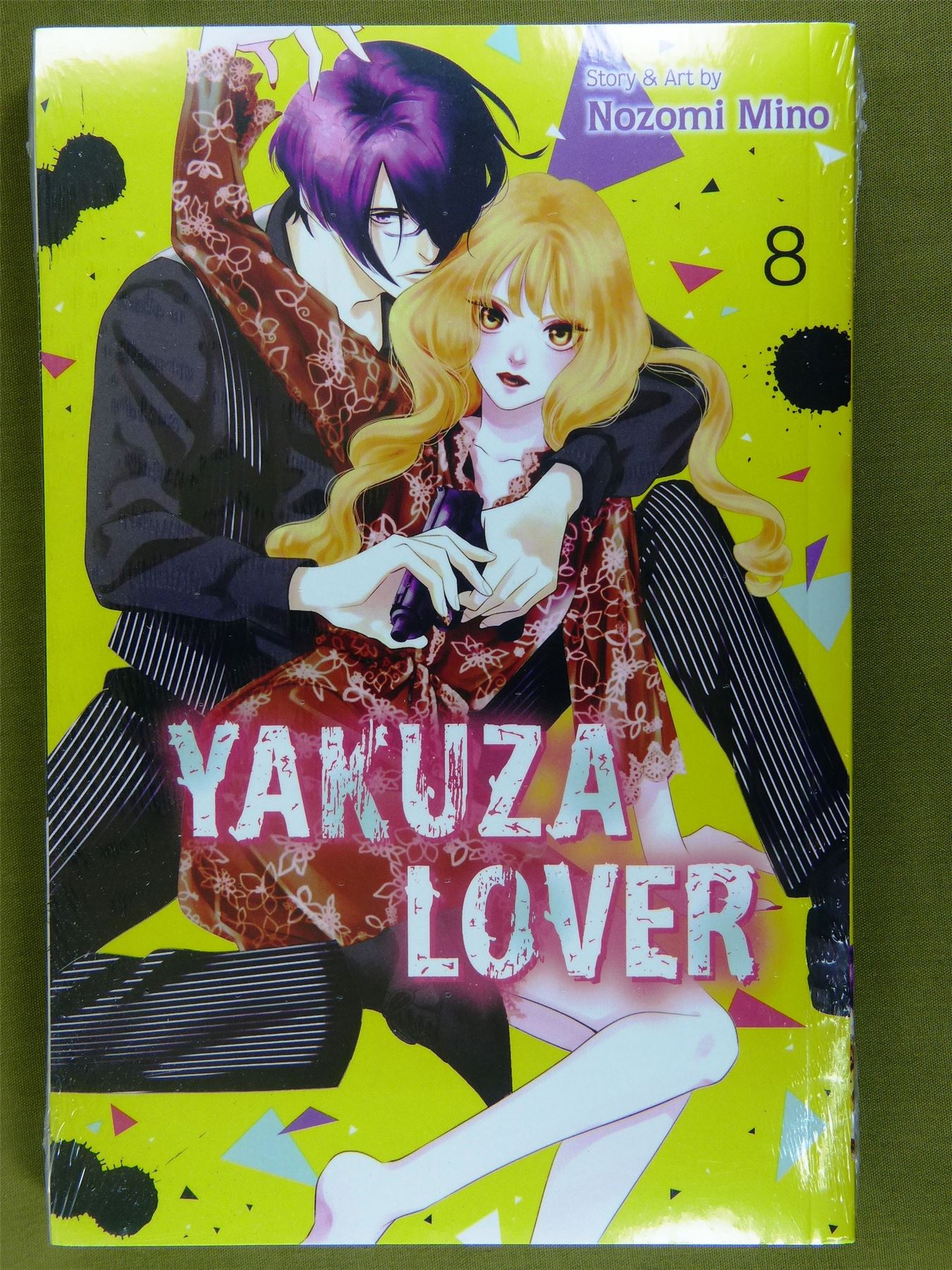 Yakuza Lover Volume 8 - Manga Softback #C