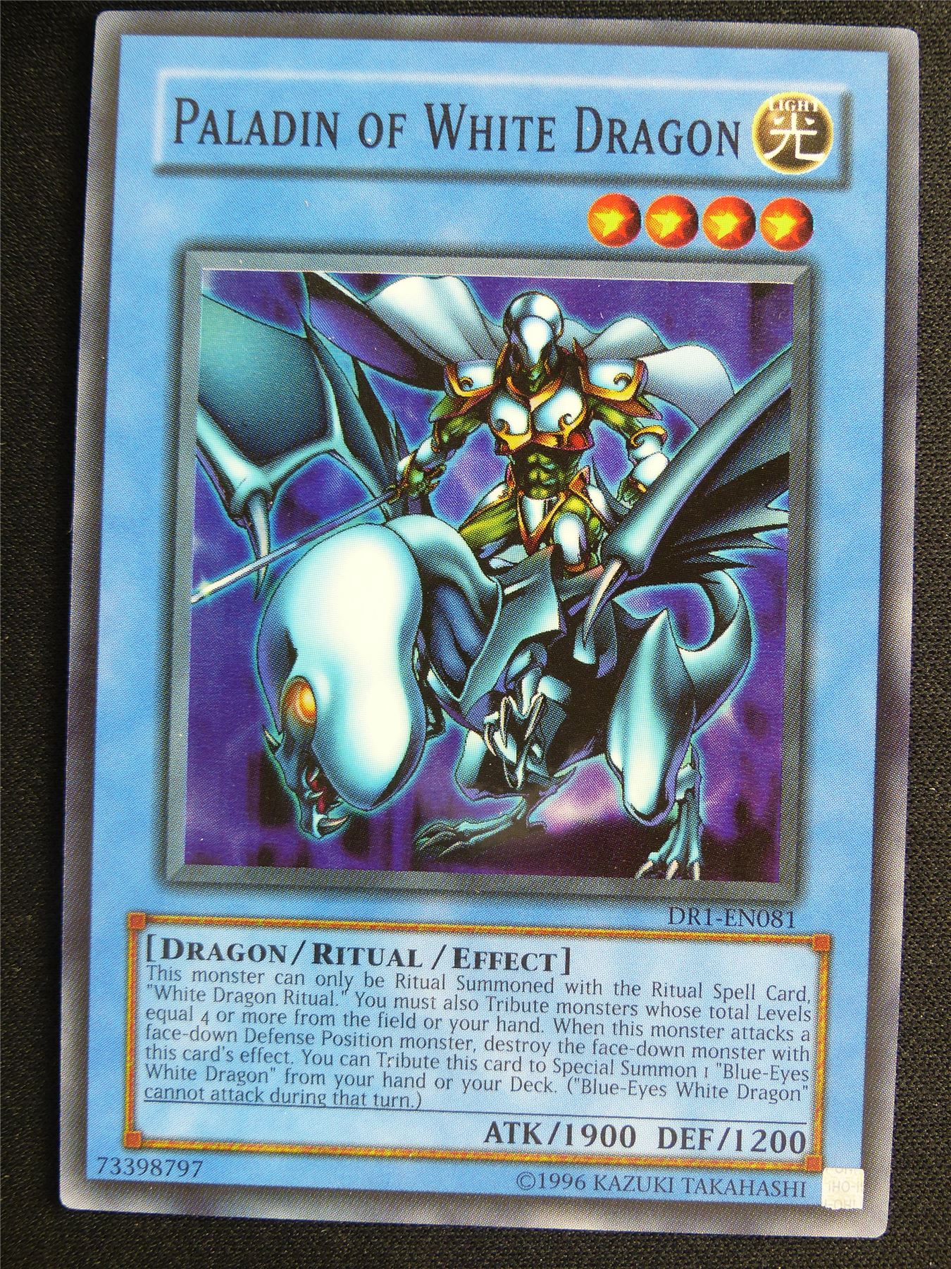 Paladin of White Dragon DRI Super Rare - Yugioh Card #4R2