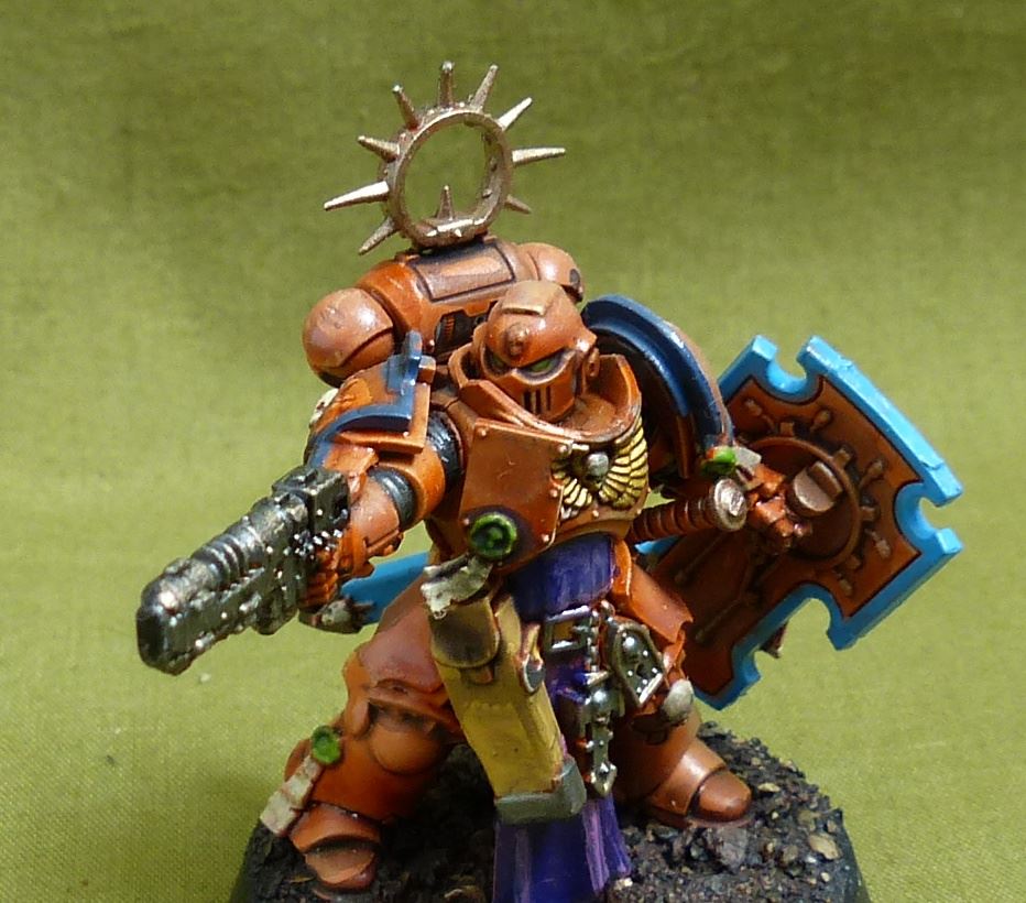 Lieutenant with Storm Shield painted - Space Marines - Warhammer 40K #51C