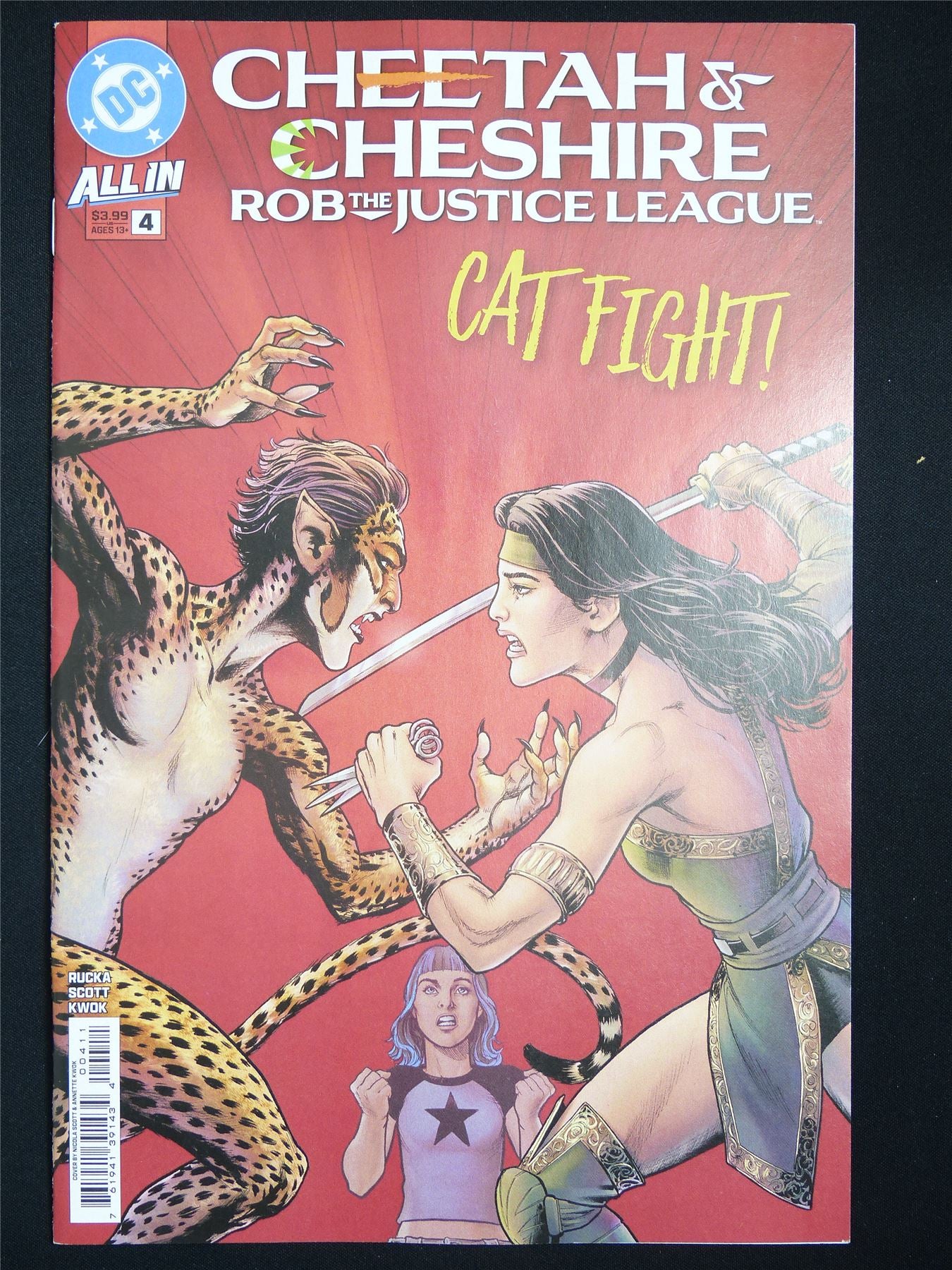 CHEETAH & Cheshire Rob the Justice league #4 - DC Comic #6PX