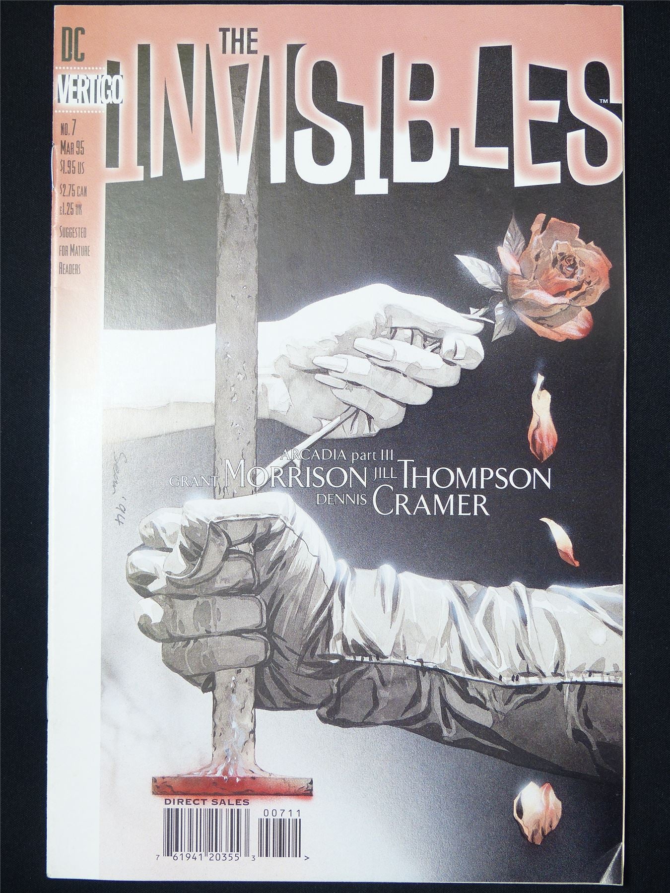 The INVISIBLES #7 - DC Vertigo Comic #14F