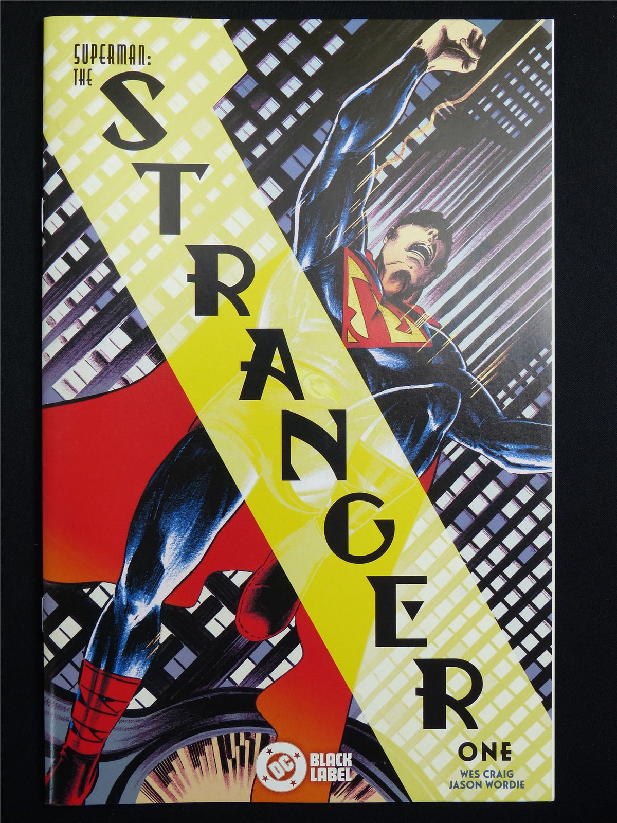 SUPERMAN: The Stranger #1 Cvr A - DC Comic #4F6