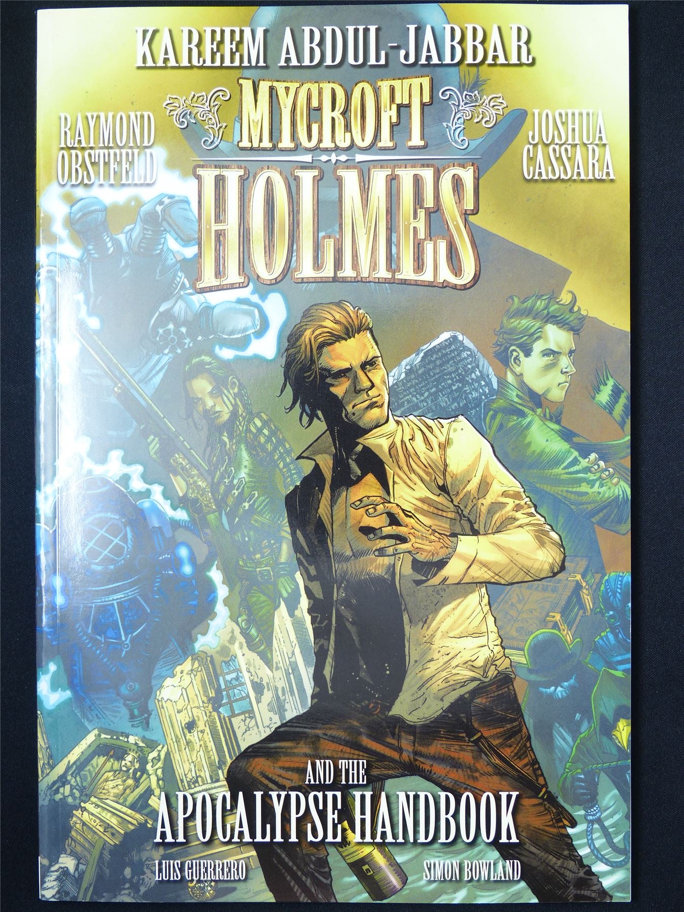 Mycroft Holmes: And the Apocalypse Handbook - Titan Graphic Softback #60