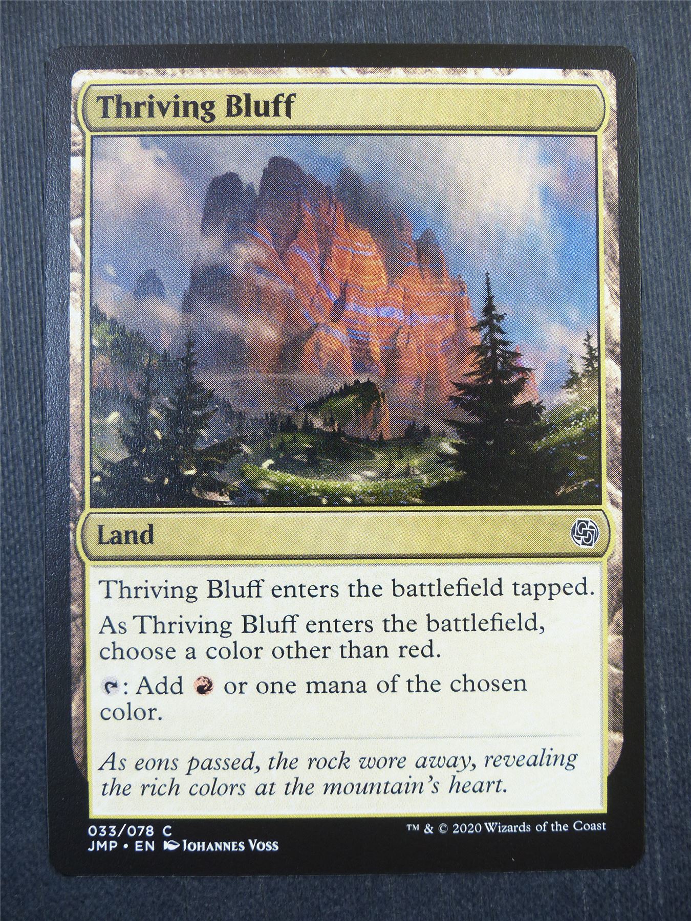 Thriving Bluff - Mtg Card #4CX