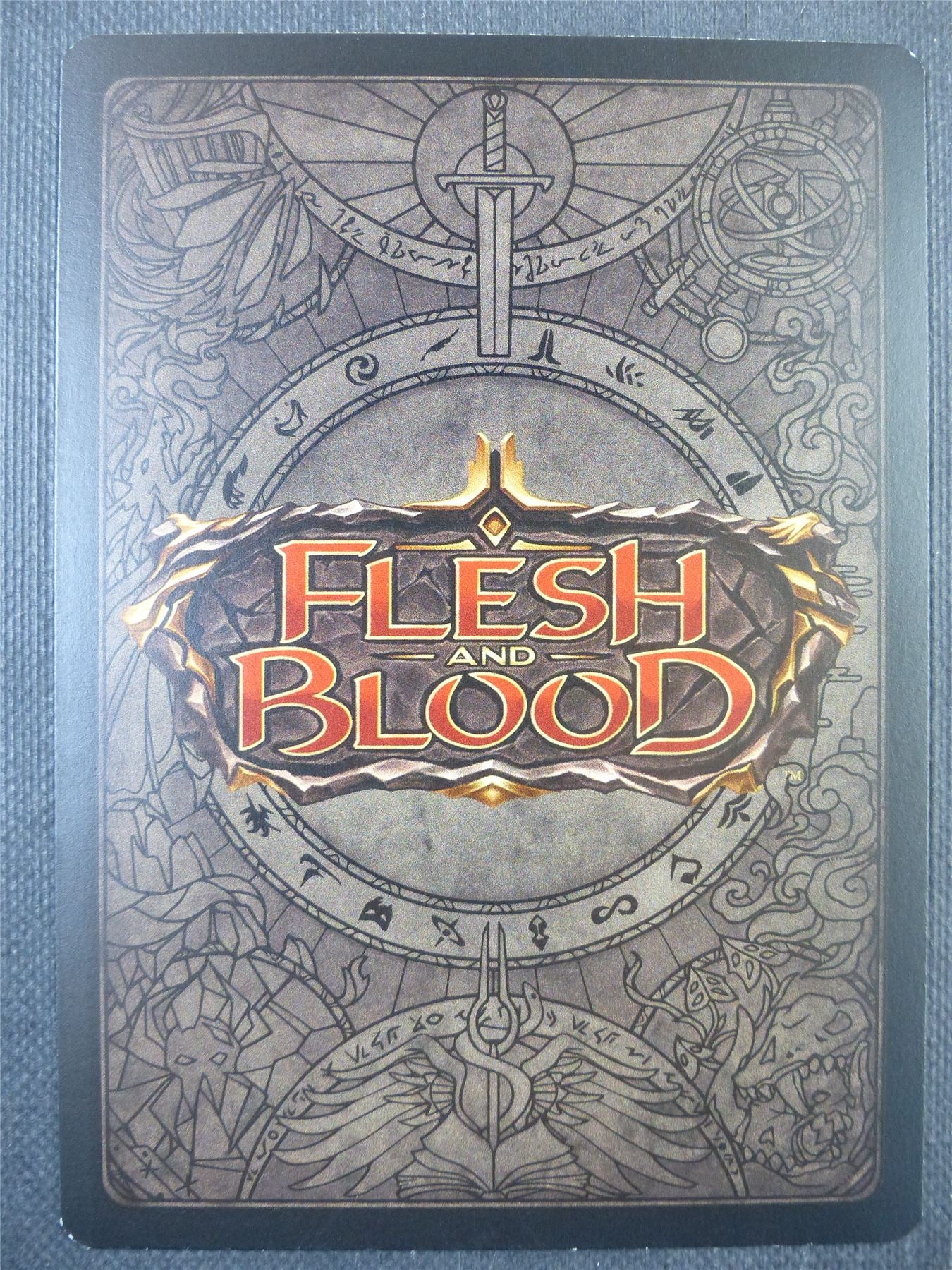 Helm of Sharp Eye - 1st ed Everfest - Flesh & Blood Card #6GG
