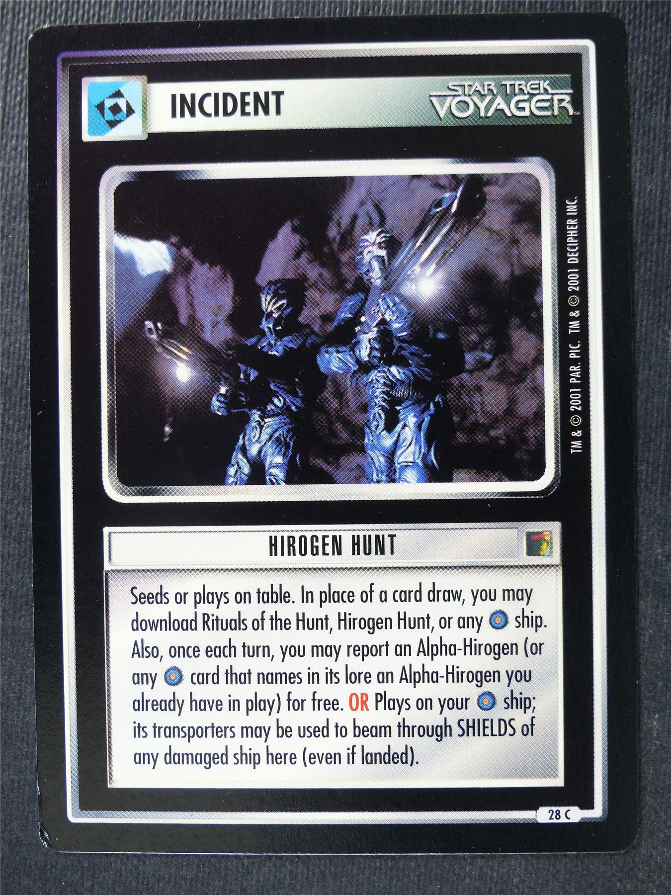Hirogen Hunt - Voyager - Star Trek Card #4T5